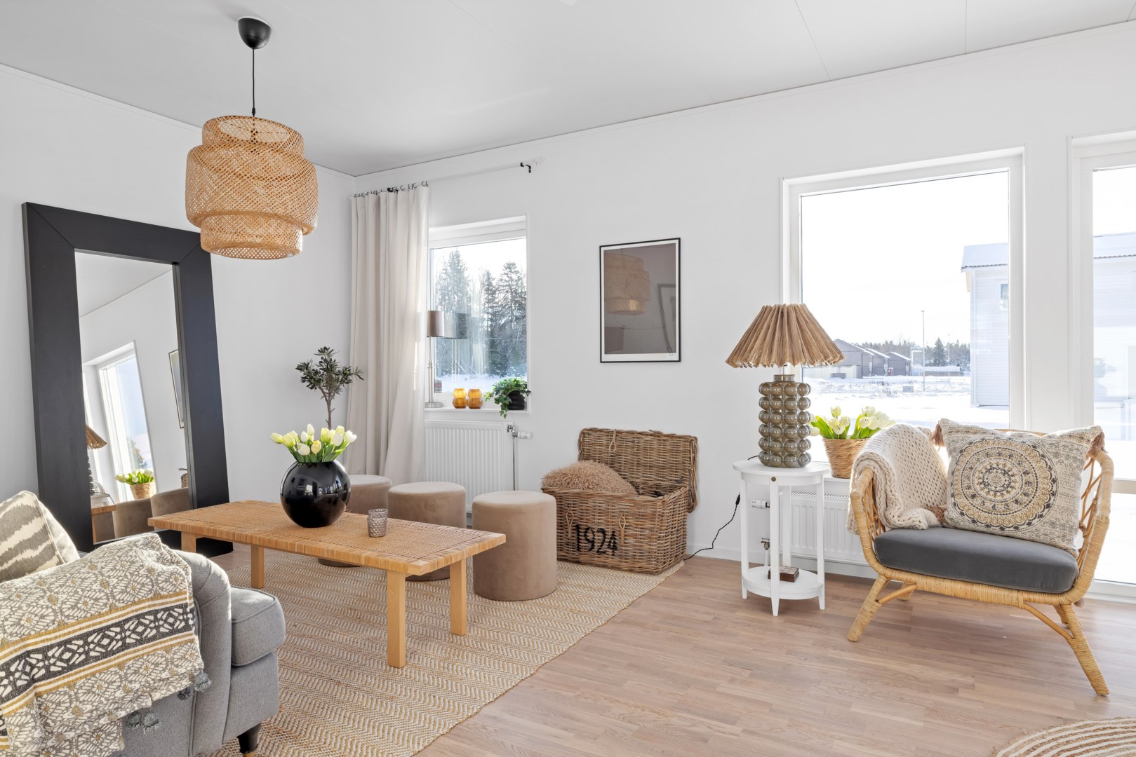 Bostadsbild från Dymlingsvägen 18, Såld i Gunsta, Uppsala