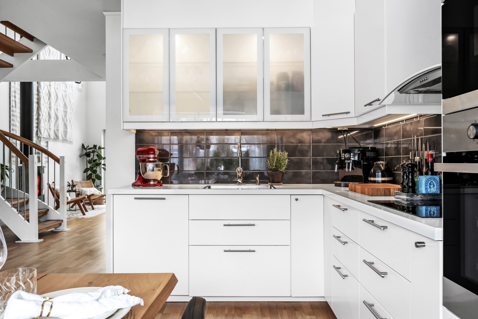 Bostadsbild från Bernadottestigen 8, Såld i Valsätra, Uppsala