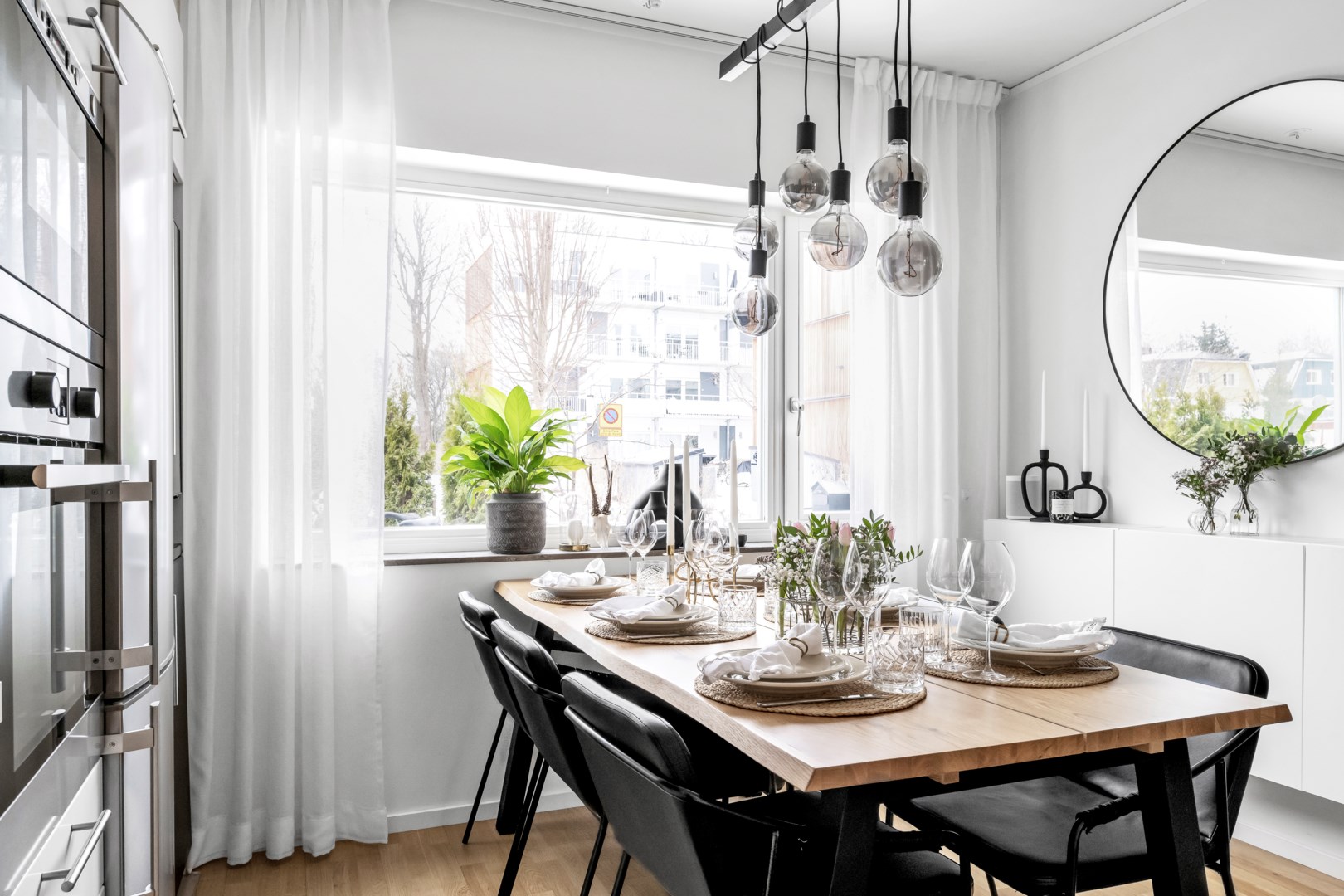 Bostadsbild från Bernadottestigen 8, Såld i Valsätra, Uppsala