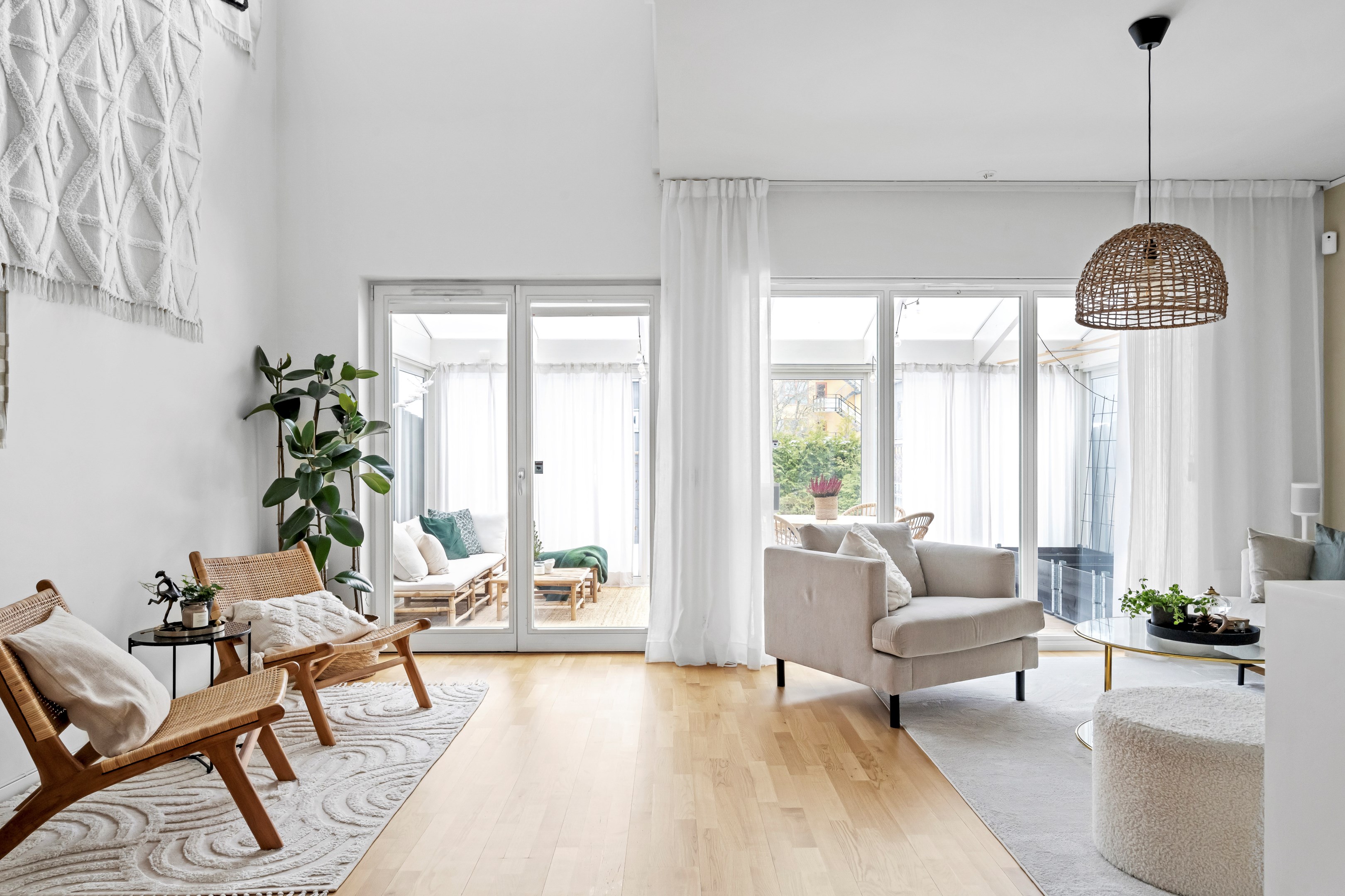 Bostadsbild från Bernadottestigen 8, Såld i Valsätra, Uppsala