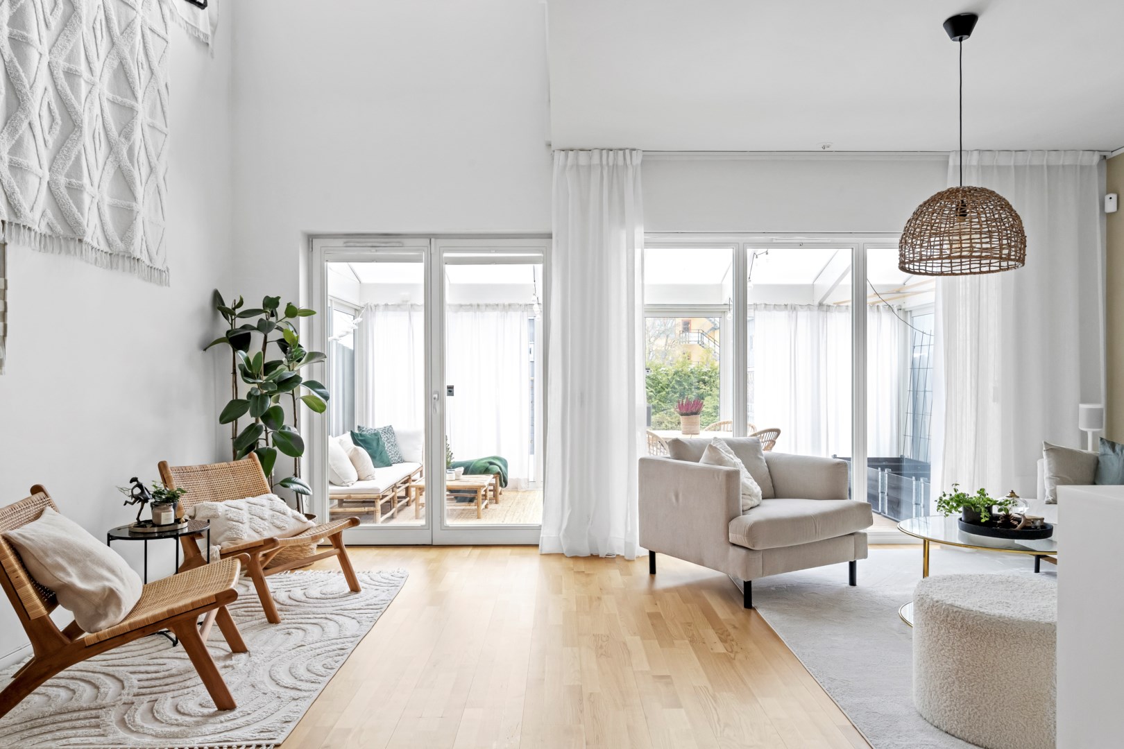 Bostadsbild från Bernadottestigen 8, Såld i Valsätra, Uppsala