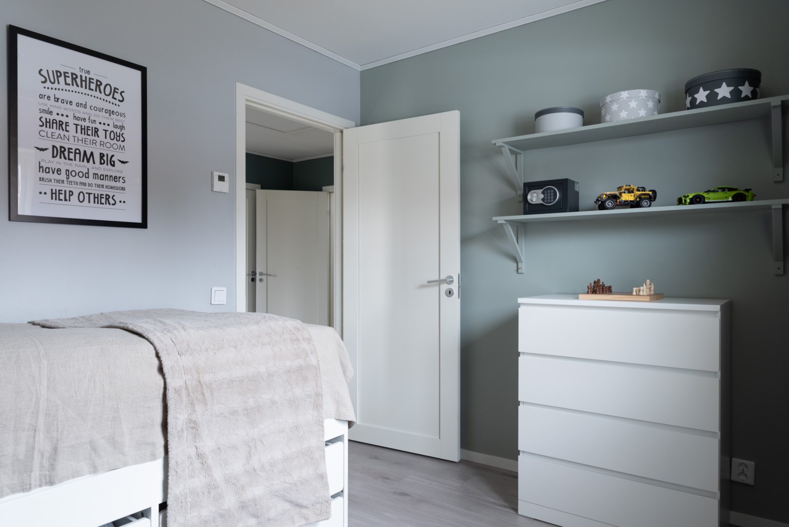 Bostadsbild från Skästa byväg 39, Såld i Skästa, Västerås