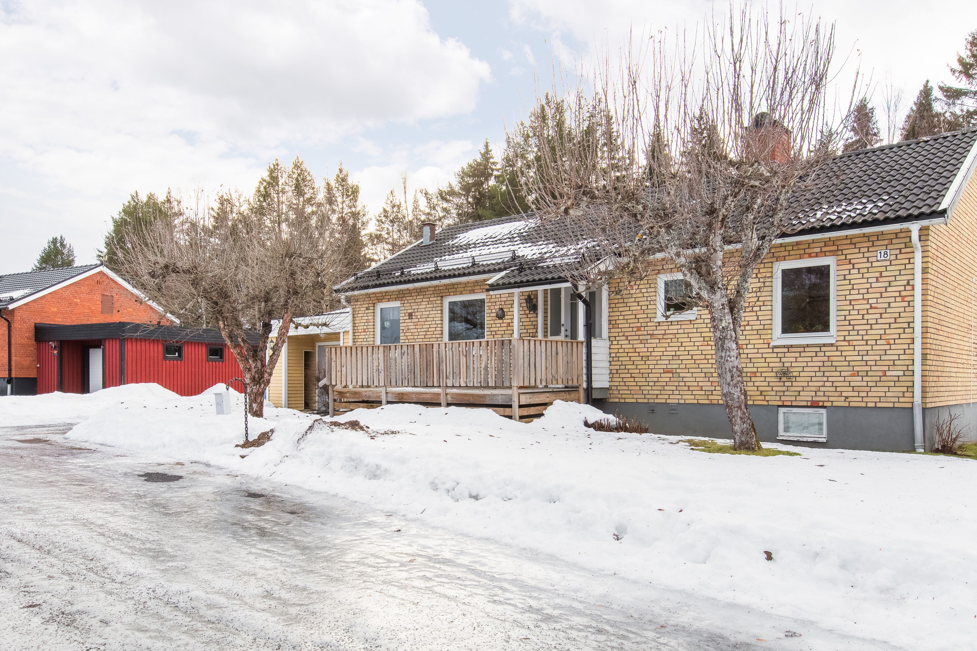 Bostadsbild från Vibyvägen 18, Såld i Harbo, Heby