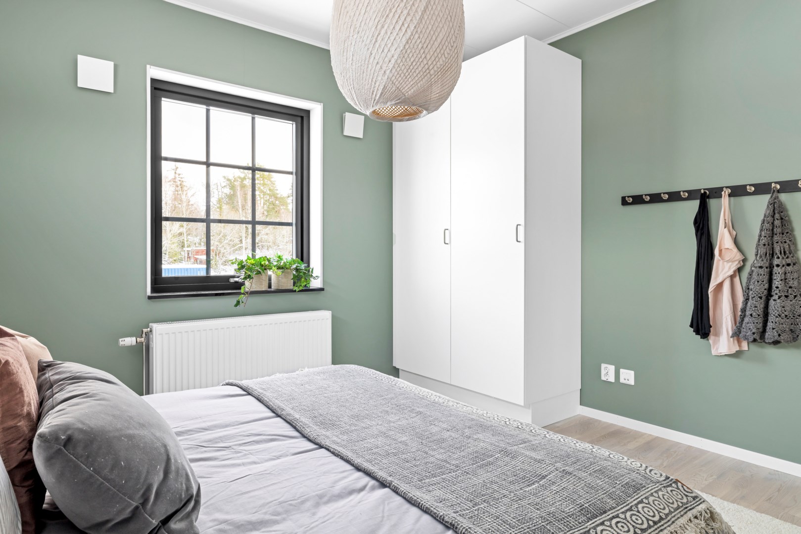 Bostadsbild från Fjäderbladsvägen 6, Såld i Gunsta, Uppsala