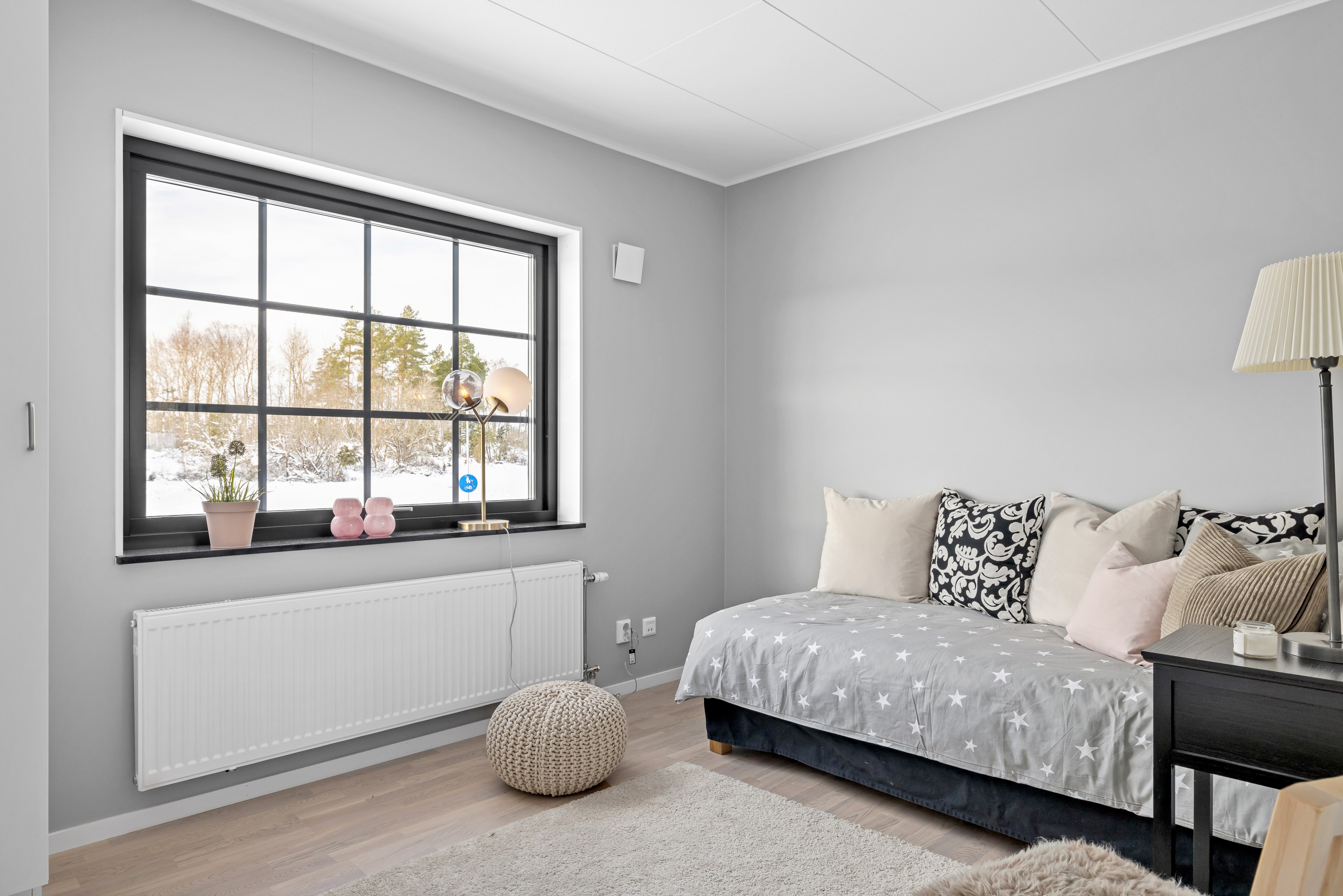 Bostadsbild från Fjäderbladsvägen 6, Såld i Gunsta, Uppsala