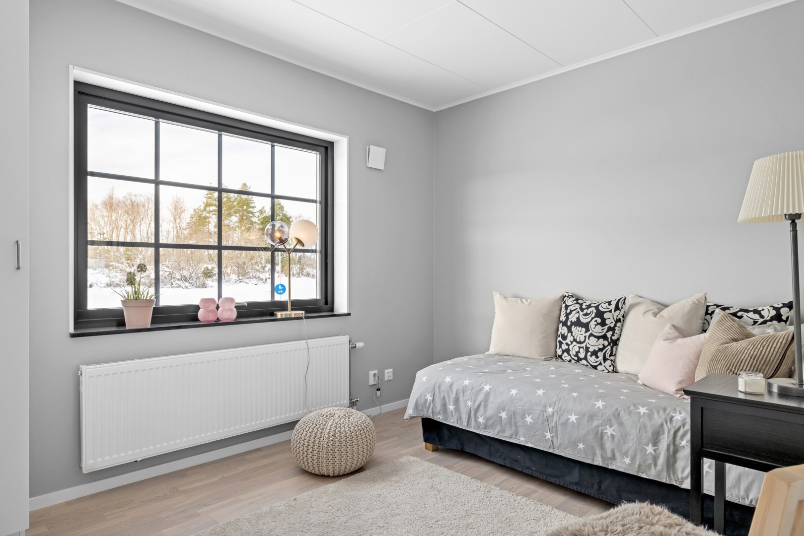 Bostadsbild från Fjäderbladsvägen 6, Såld i Gunsta, Uppsala