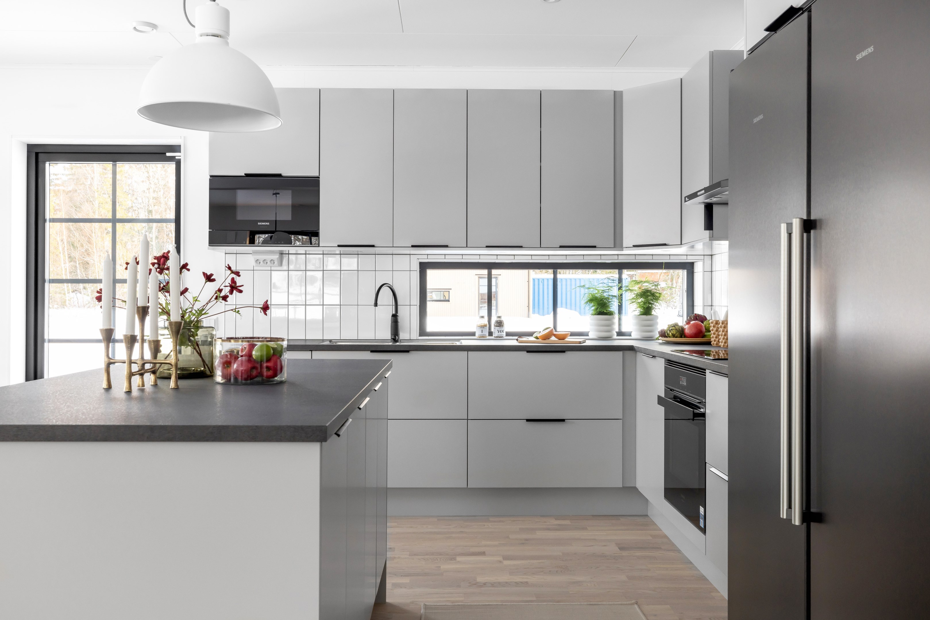 Bostadsbild från Fjäderbladsvägen 6, Såld i Gunsta, Uppsala