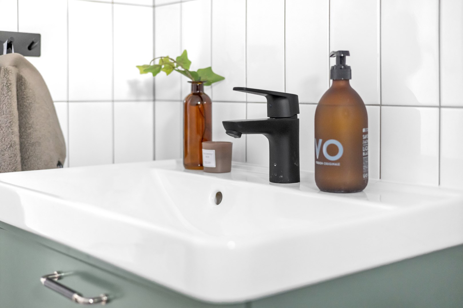 Bostadsbild från Fjäderbladsvägen 6, Såld i Gunsta, Uppsala