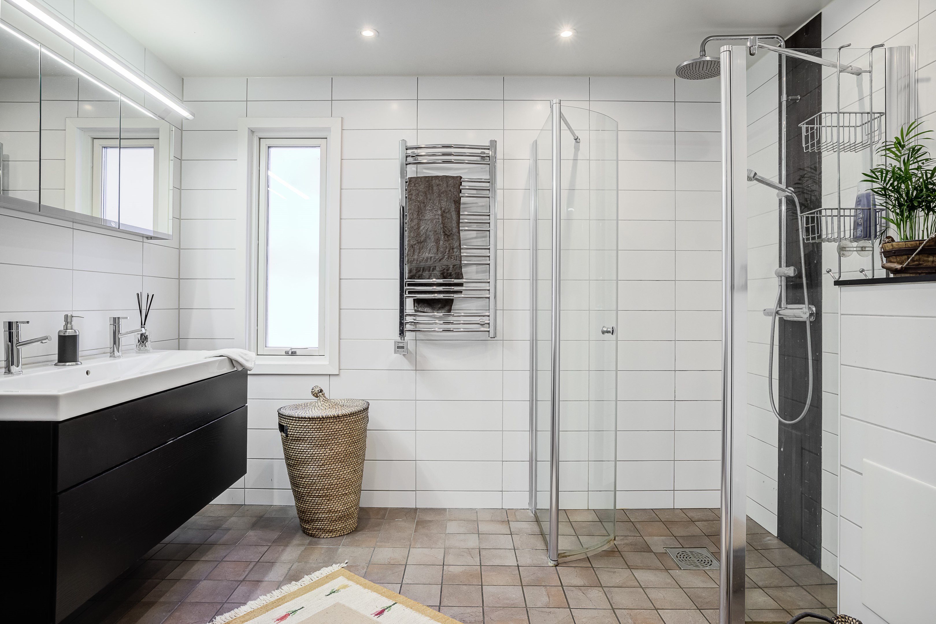 Bostadsbild från Kålrotsgatan 9, Såld i Årsta, Uppsala