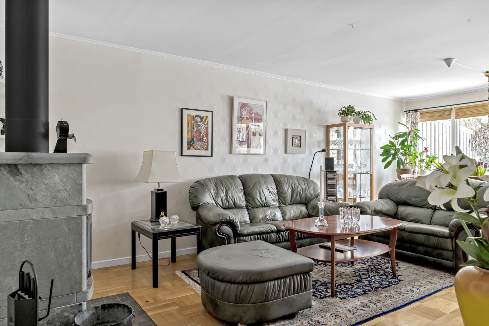 Bostadsbild från Arkitektvägen 28, Såld i Vänge, Uppsala