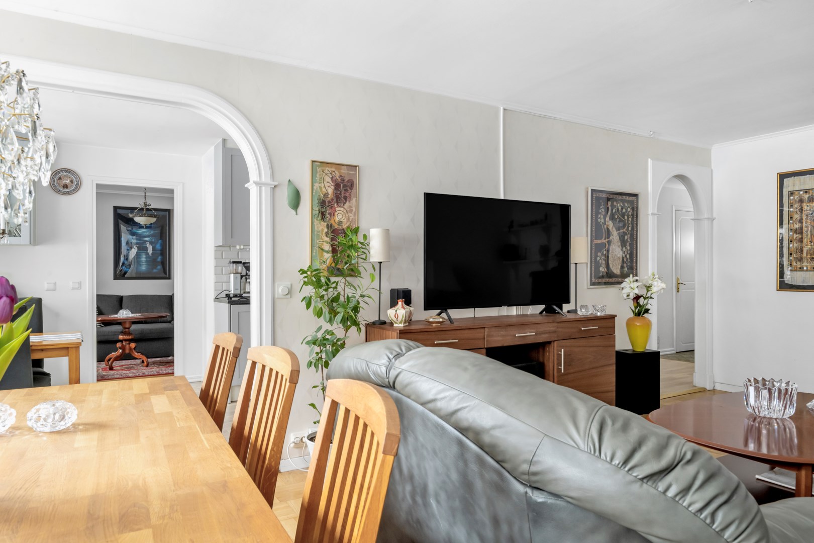 Bostadsbild från Arkitektvägen 28, Såld i Vänge, Uppsala