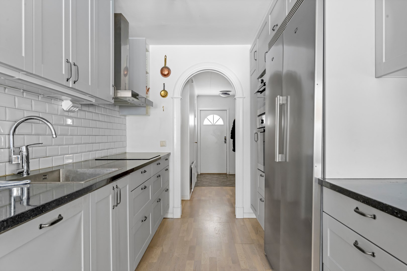 Bostadsbild från Arkitektvägen 28, Såld i Vänge, Uppsala