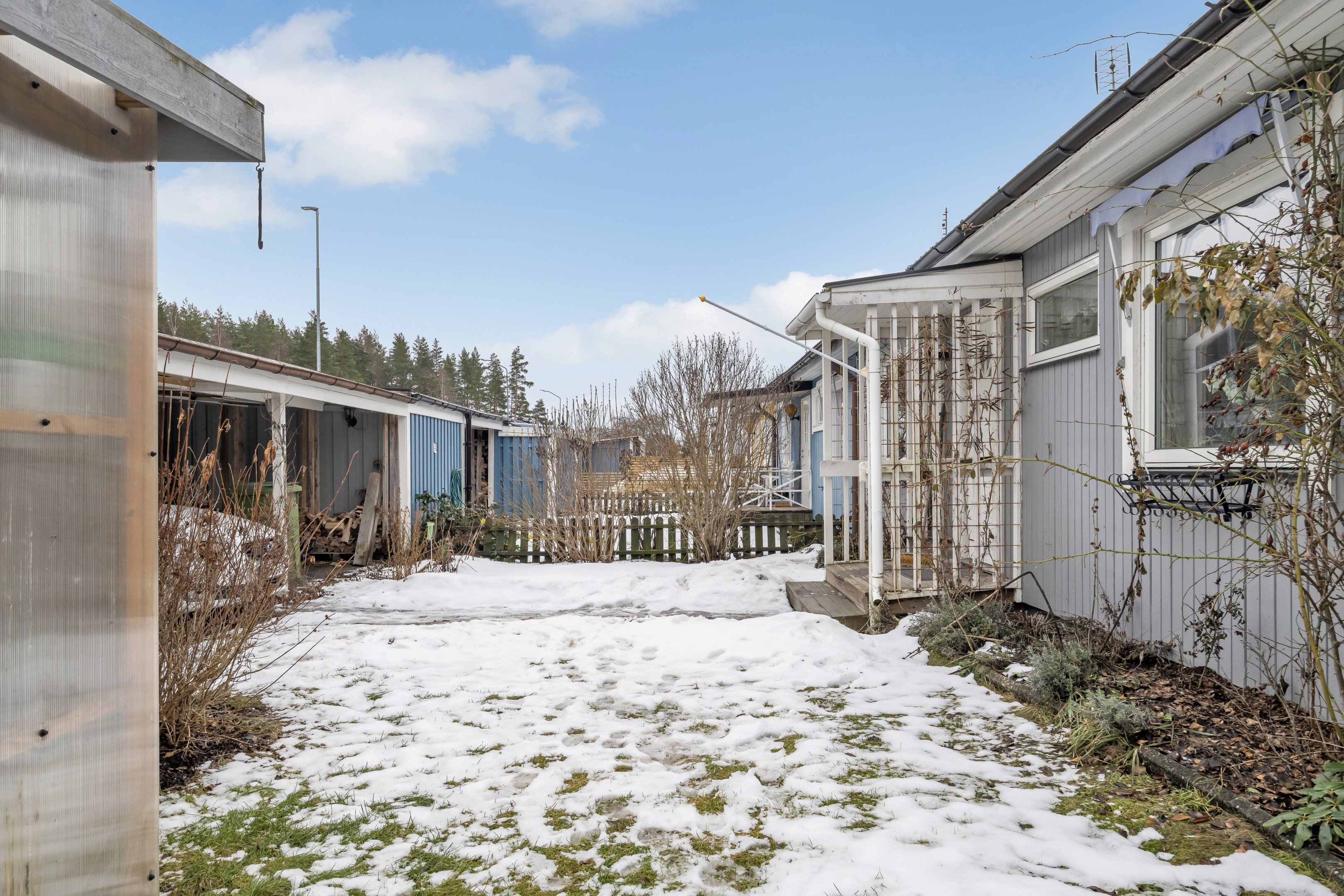 Bostadsbild från Arkitektvägen 28, Såld i Vänge, Uppsala