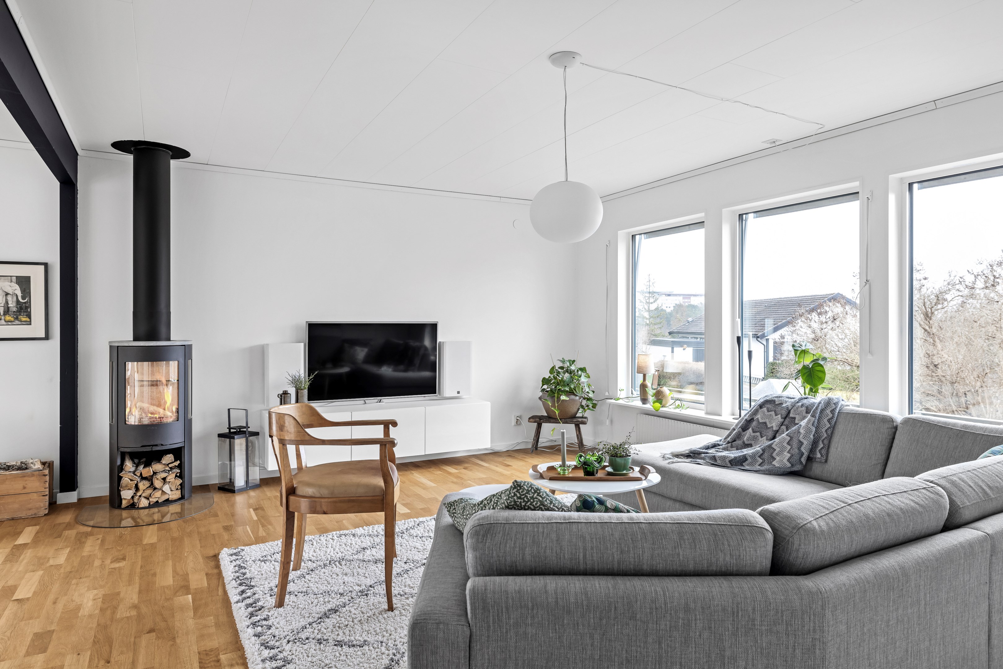 Bostadsbild från Hedensbergsvägen 19D, Såld i Berthåga, Uppsala