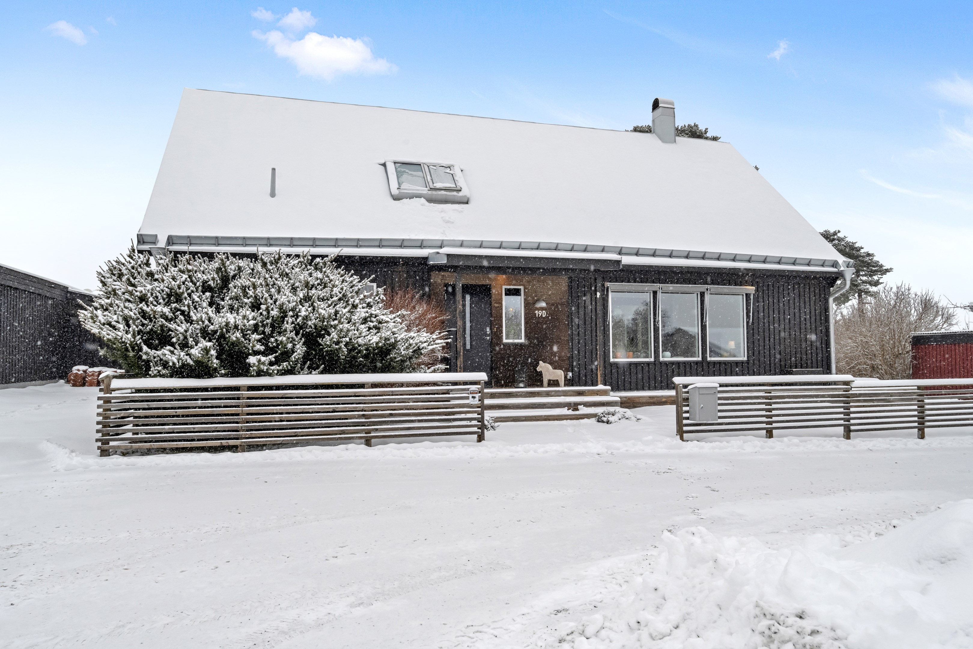 Bostadsbild från Hedensbergsvägen 19D, Såld i Berthåga, Uppsala