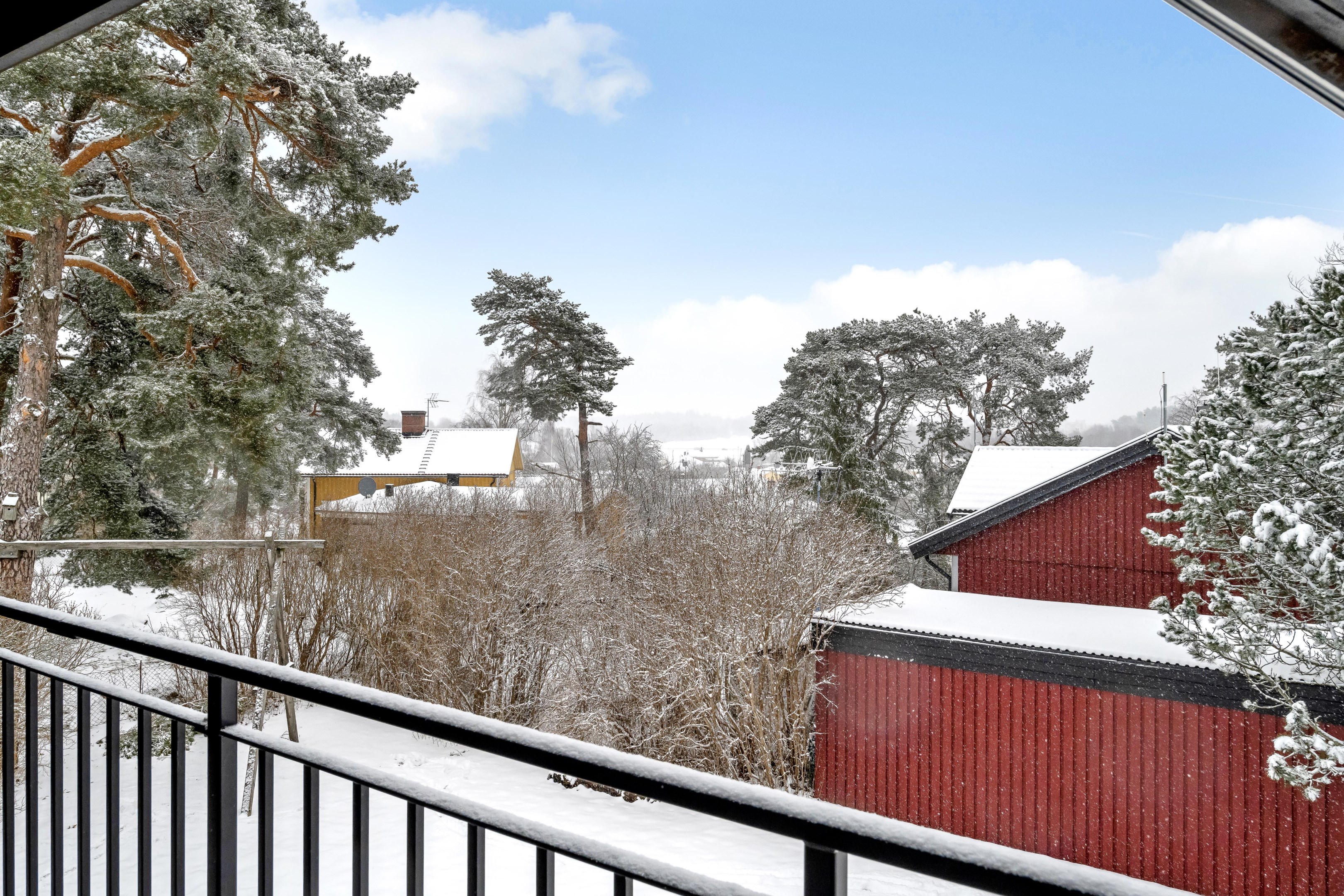 Bostadsbild från Hedensbergsvägen 19D, Såld i Berthåga, Uppsala