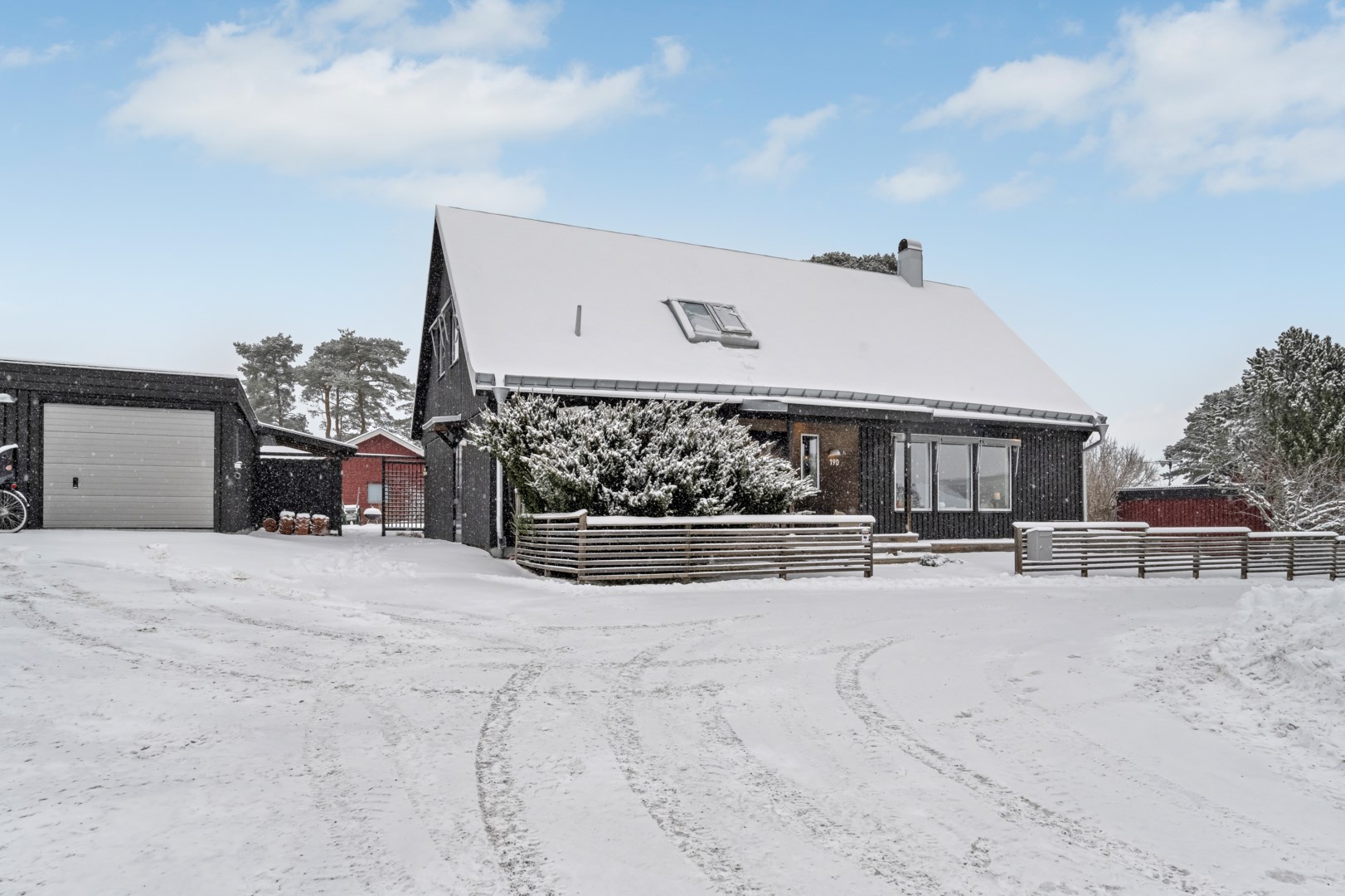 Bostadsbild från Hedensbergsvägen 19D, Såld i Berthåga, Uppsala