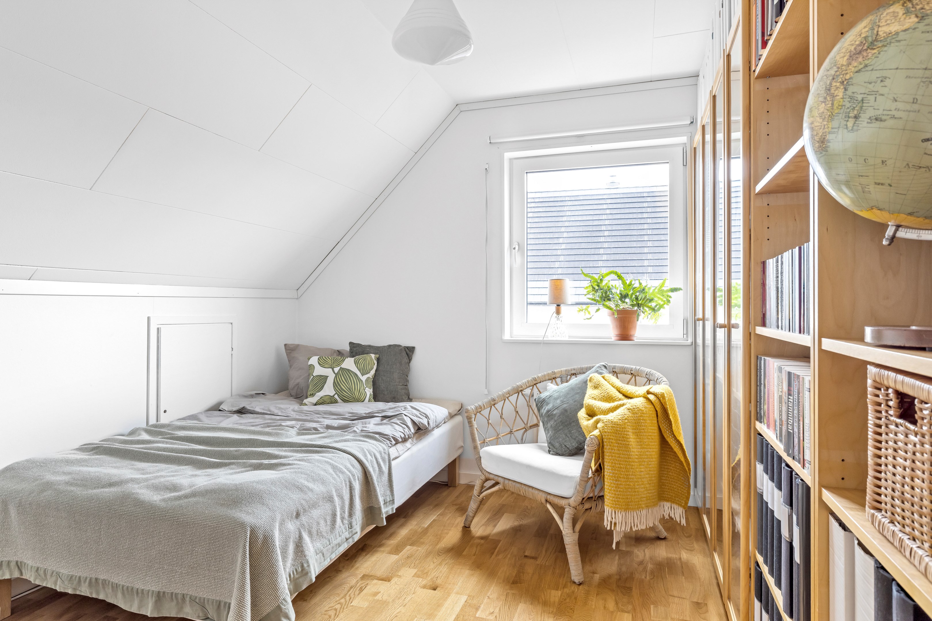 Bostadsbild från Hedensbergsvägen 19D, Såld i Berthåga, Uppsala