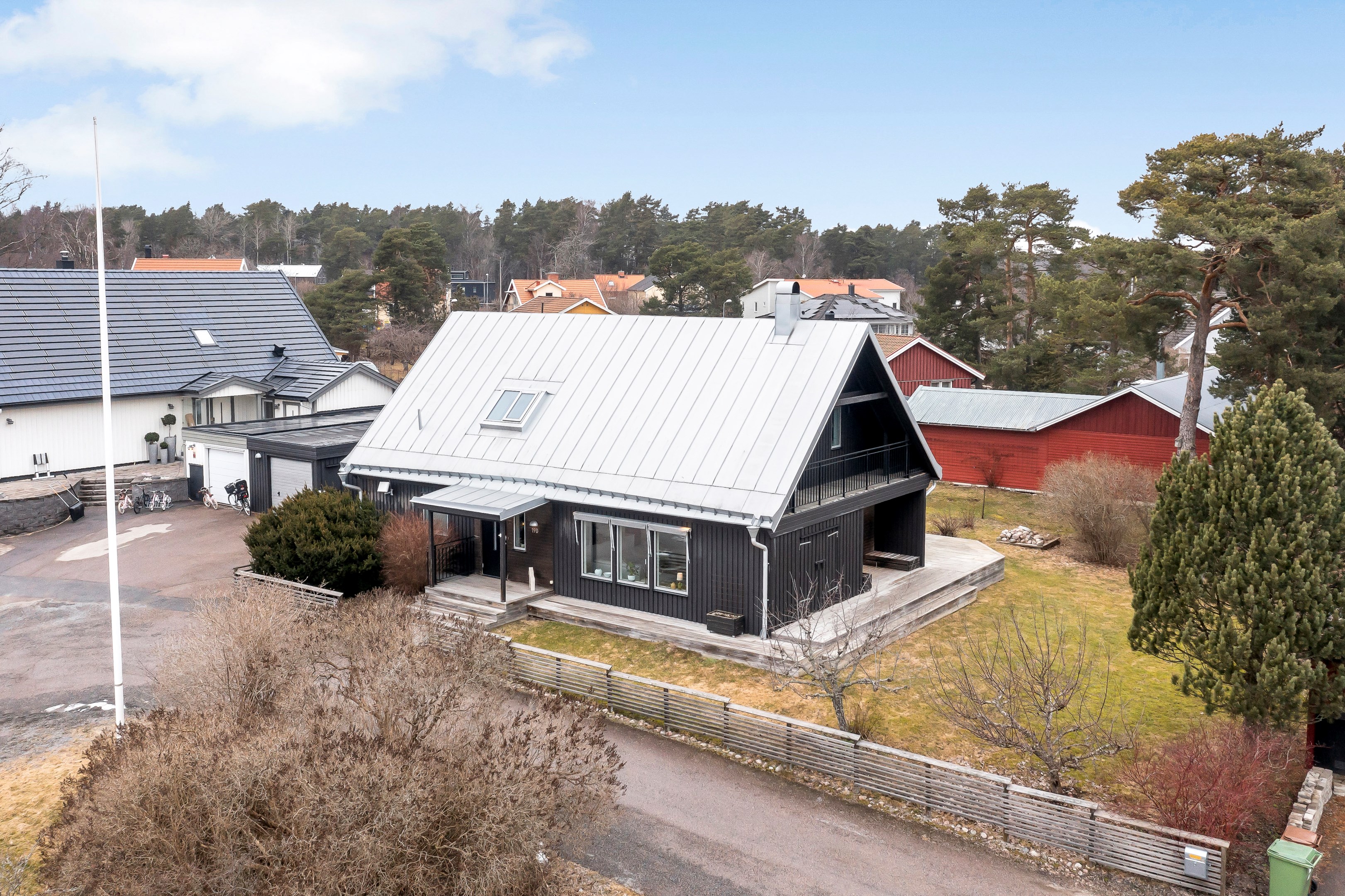 Bostadsbild från Hedensbergsvägen 19D, Såld i Berthåga, Uppsala