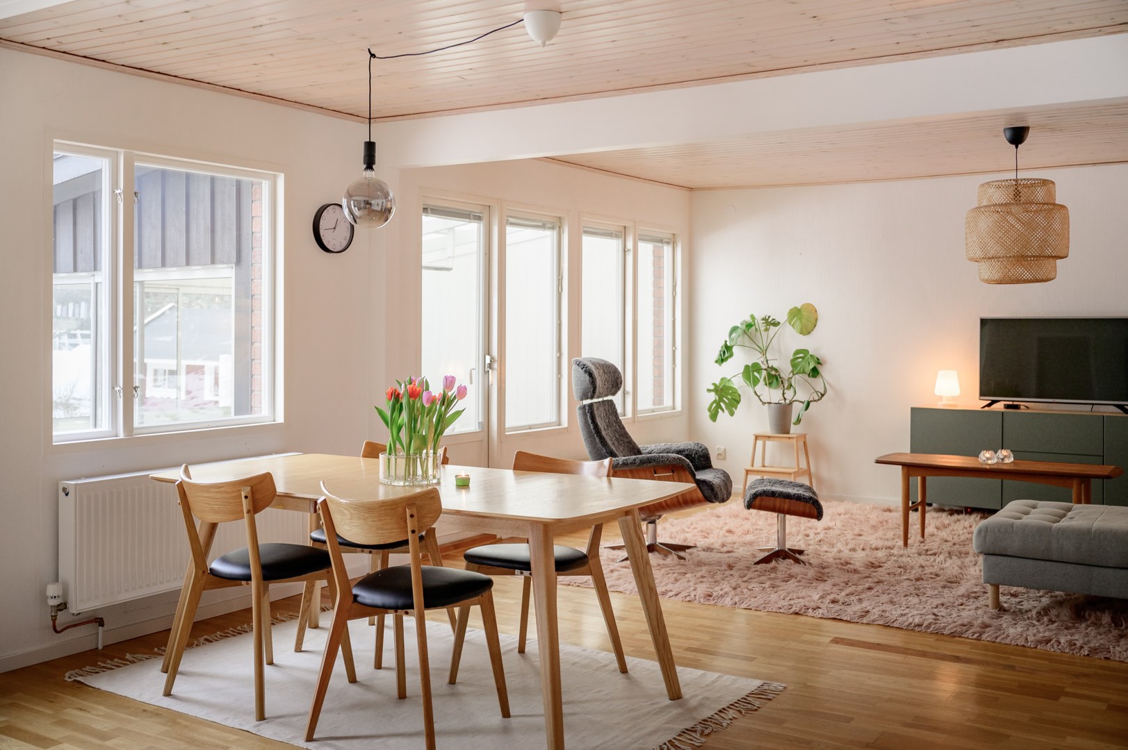 Bostadsbild från Vitsippevägen 6, Såld i Hemmesta, Värmdö