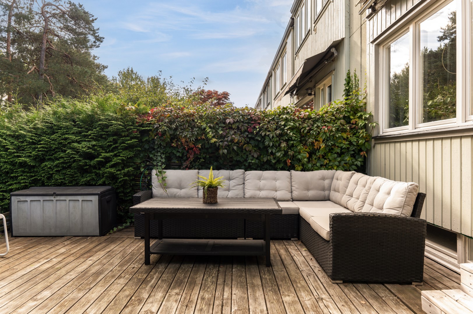 Bostadsbild från Knut Stangenbergs väg 28, Såld i Duvnäs Utskog, Nacka