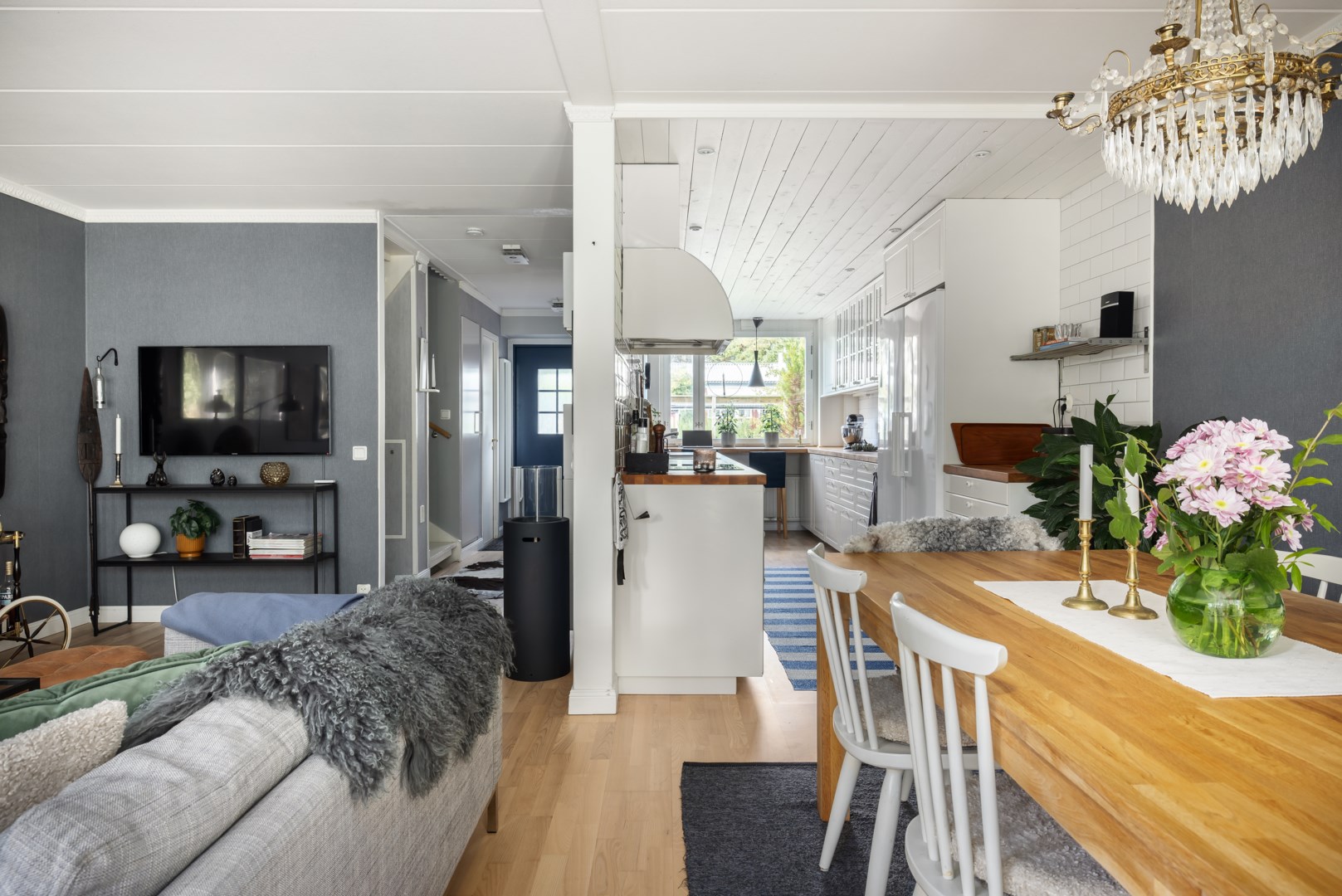 Bostadsbild från Knut Stangenbergs väg 28, Såld i Duvnäs Utskog, Nacka