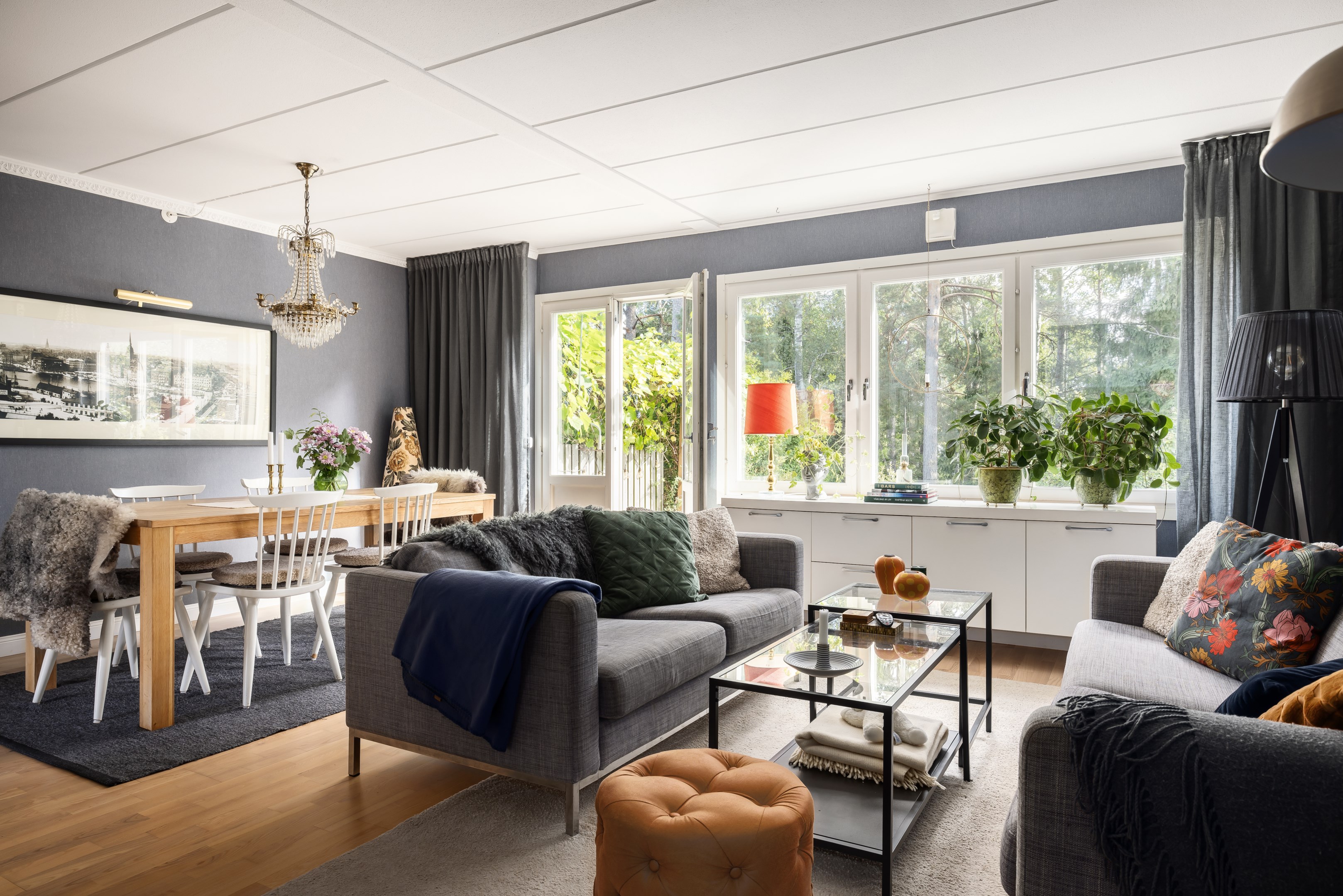 Bostadsbild från Knut Stangenbergs väg 28, Såld i Duvnäs Utskog, Nacka