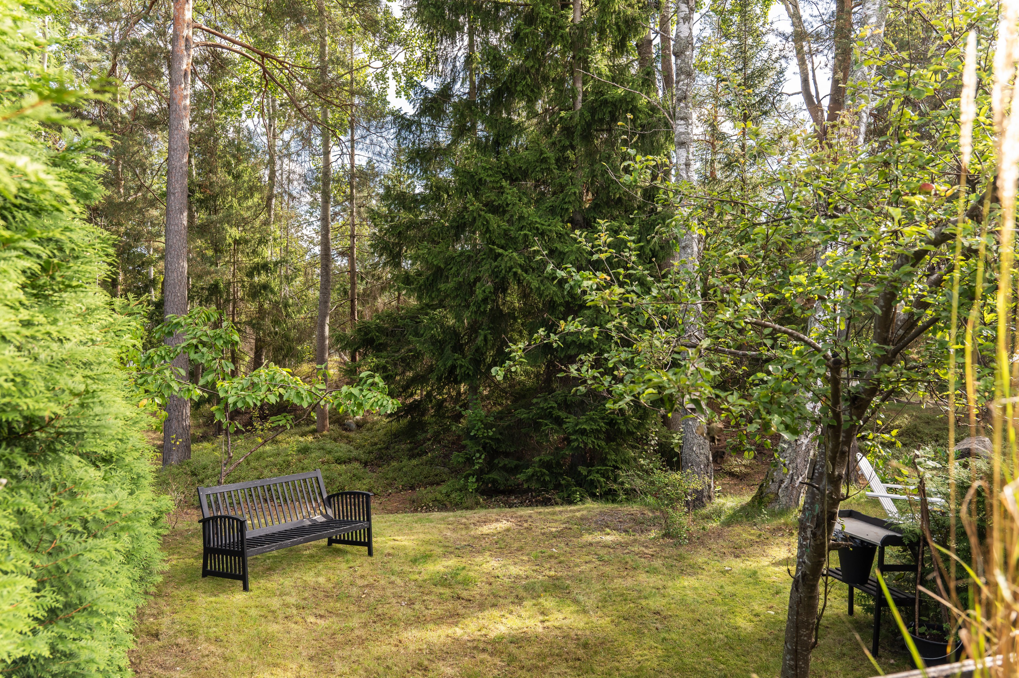 Bostadsbild från Knut Stangenbergs väg 28, Såld i Duvnäs Utskog, Nacka