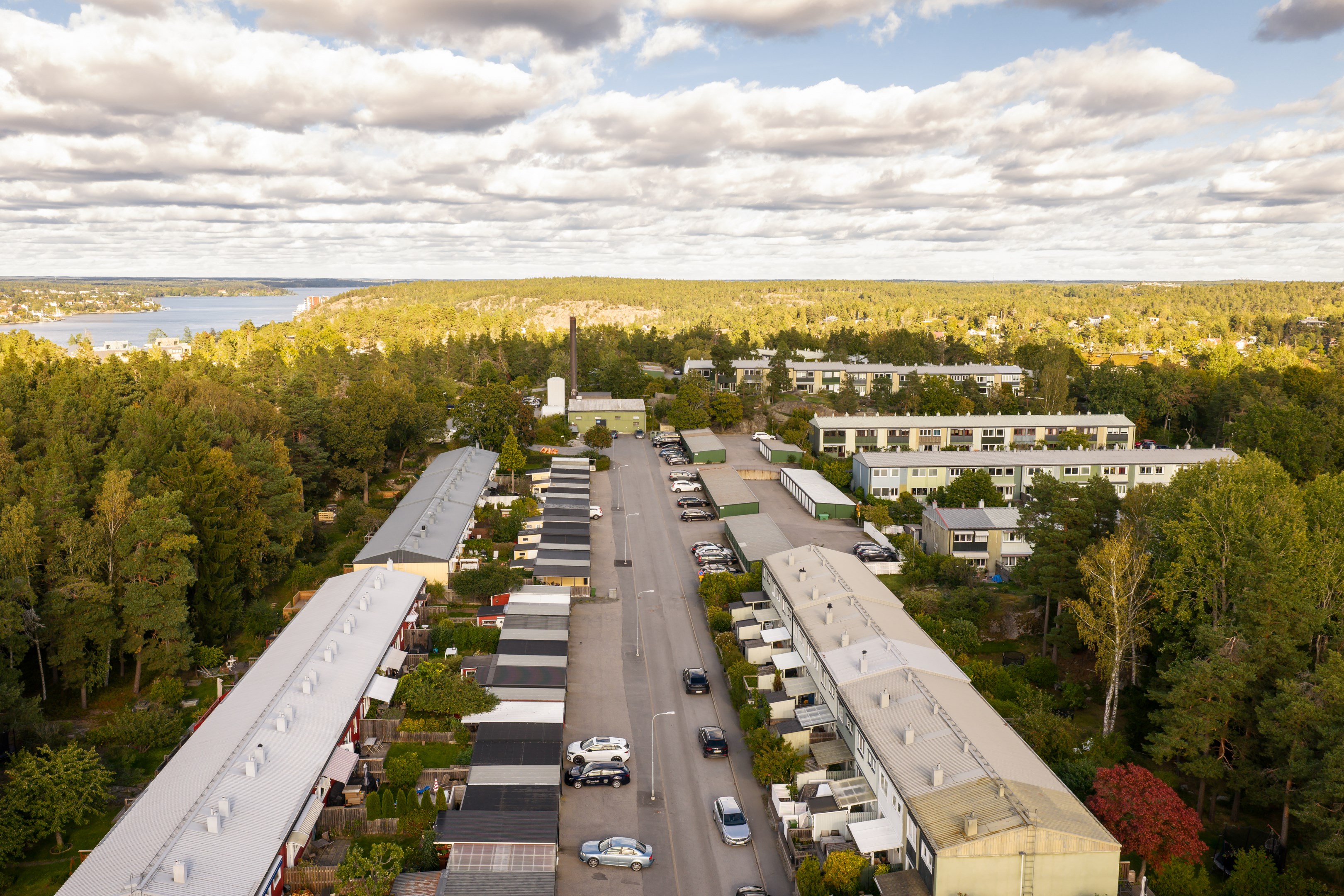 Bostadsbild från Knut Stangenbergs väg 28, Såld i Duvnäs Utskog, Nacka