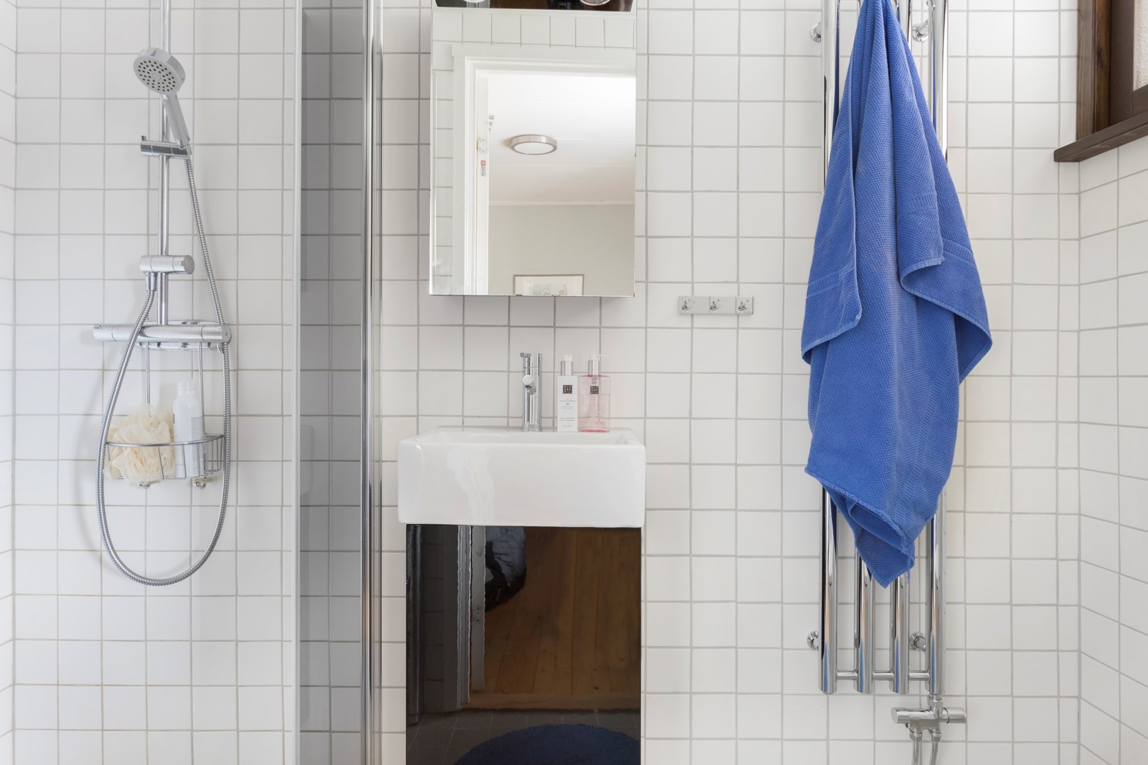 Bostadsbild från Åsavägen 4, Såld i Eknäs, Nacka