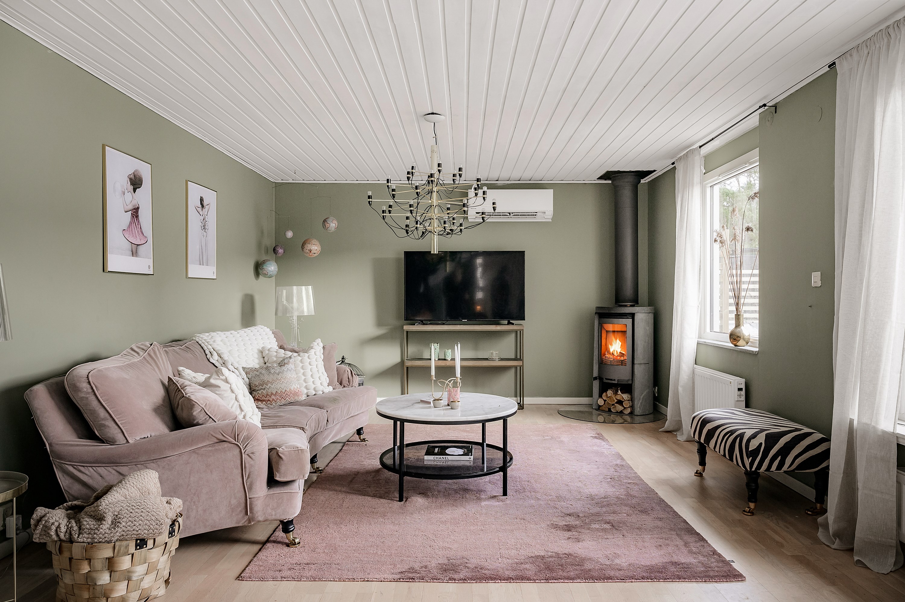 Bostadsbild från Backvägen 50, Såld i Hemmesta, Värmdö