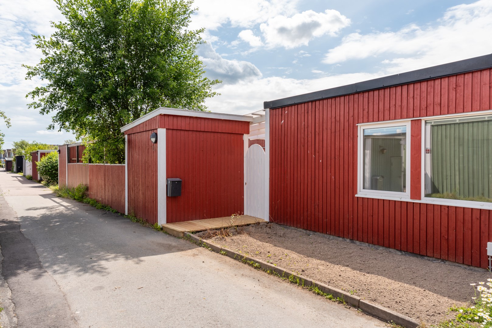 Bostadsbild från Plåtverksgatan 121, Såld i Bäckby, Västerås