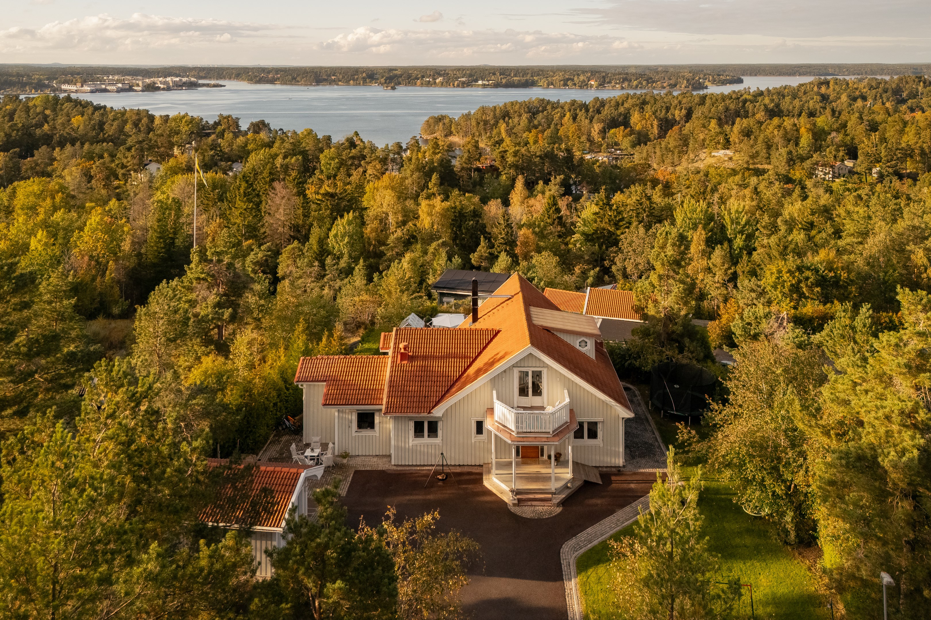 Bostadsbild från Sergelvägen 36, Till salu i Hasseludden, Nacka
