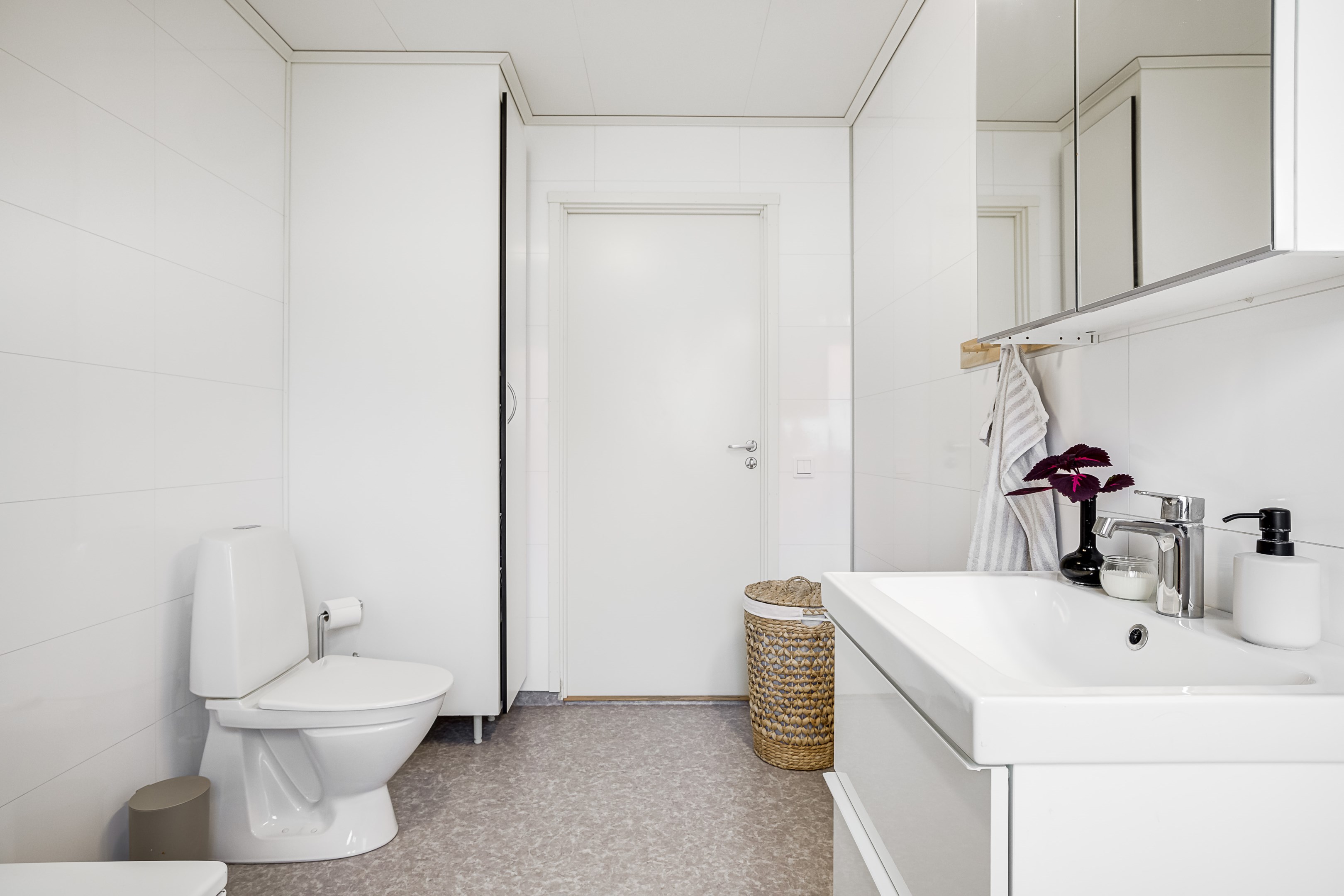 Bostadsbild från Mistelvägen 9, Såld i Örsundsbro, Enköping