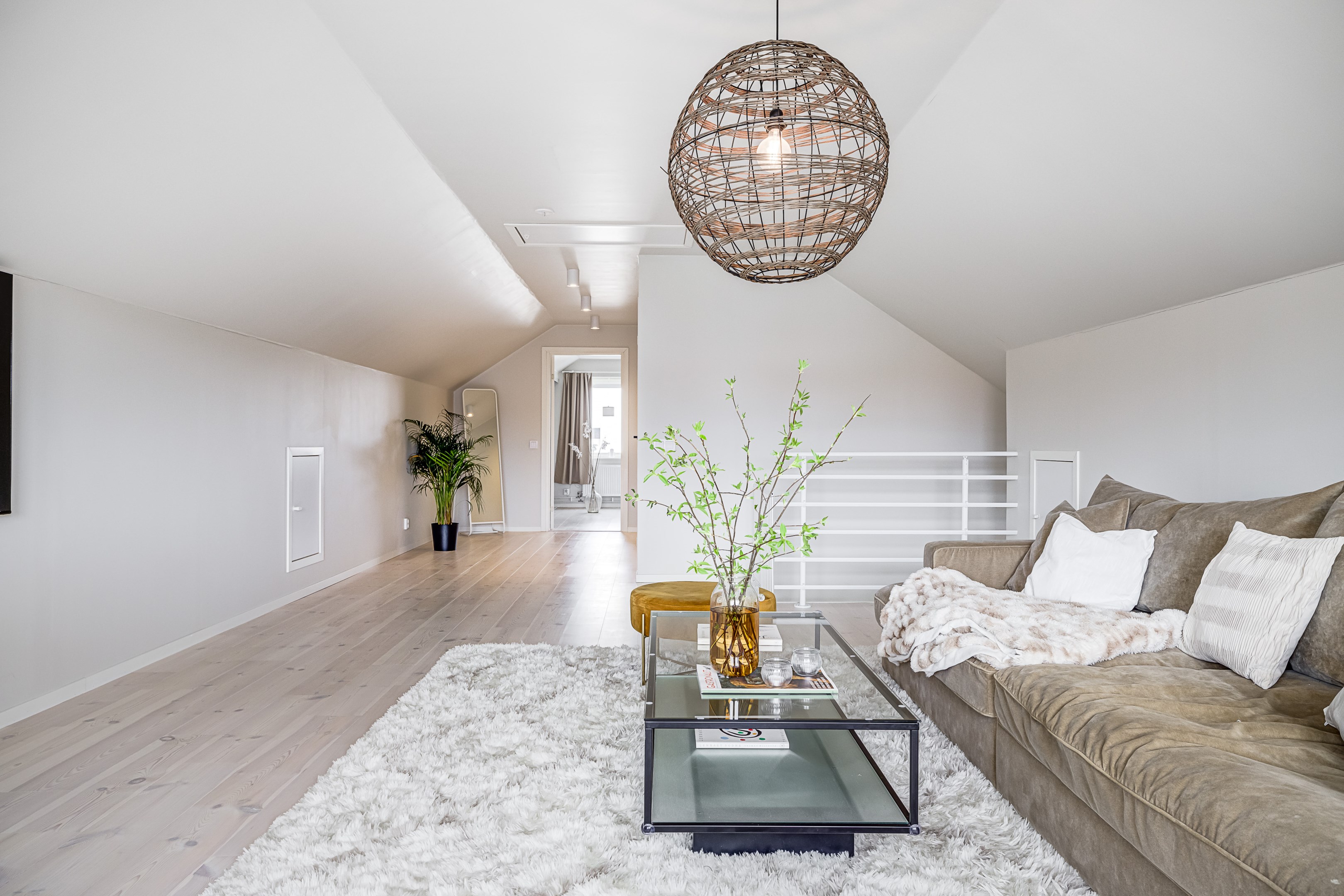 Bostadsbild från Mistelvägen 9, Såld i Örsundsbro, Enköping