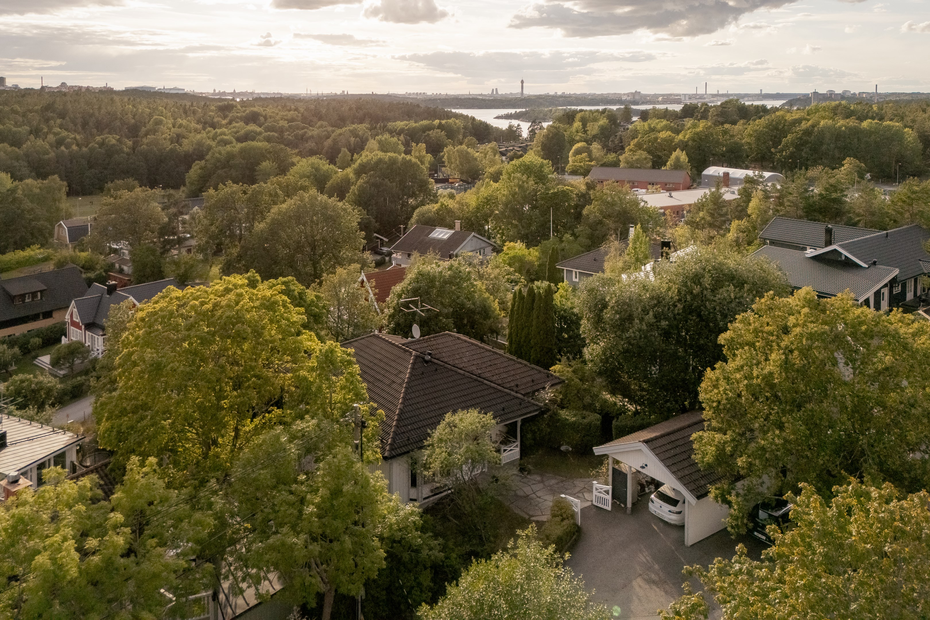 Bostadsbild från Solstigen 39, Såld i Skuru, Nacka