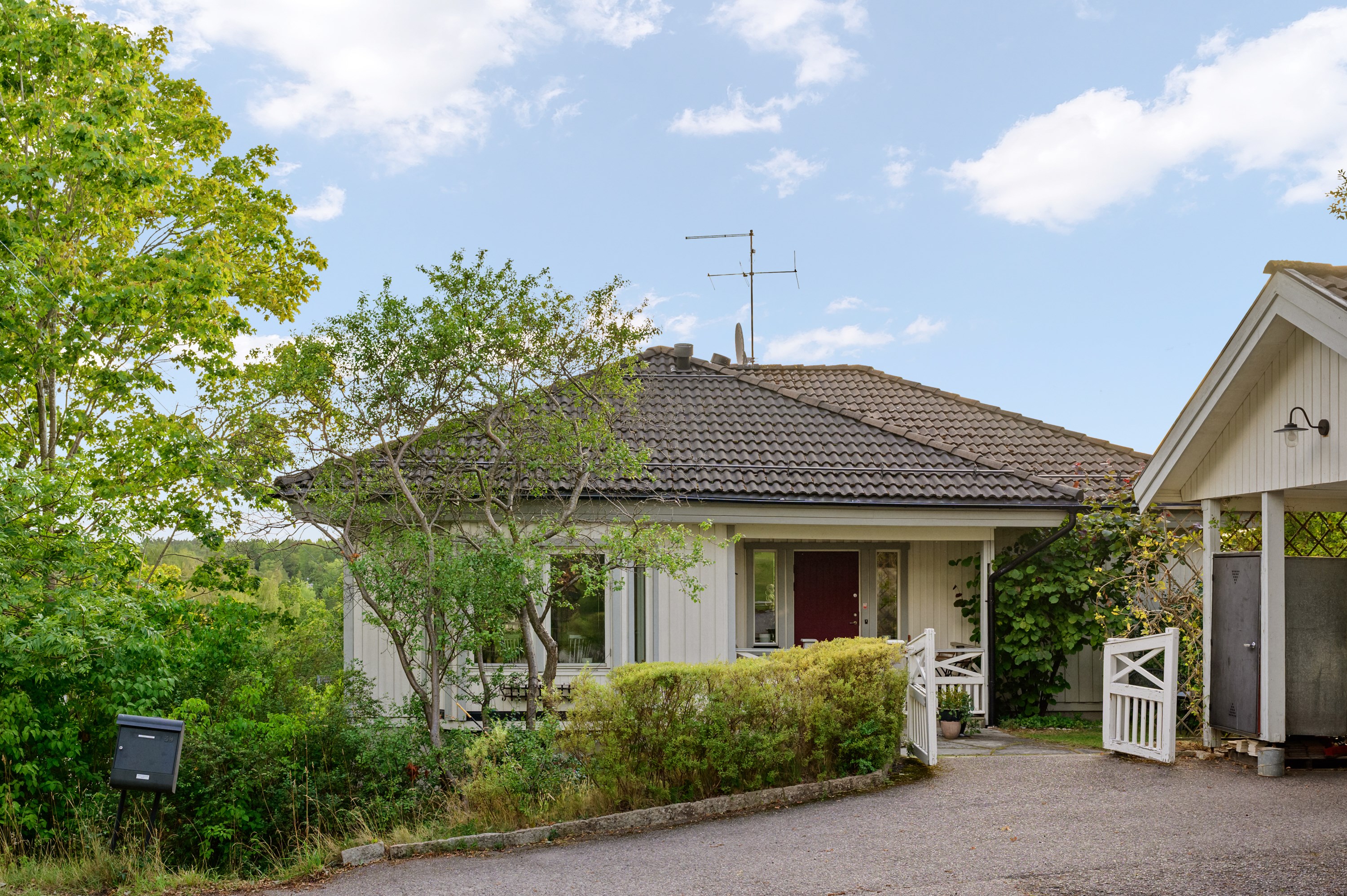 Bostadsbild från Solstigen 39, Såld i Skuru, Nacka