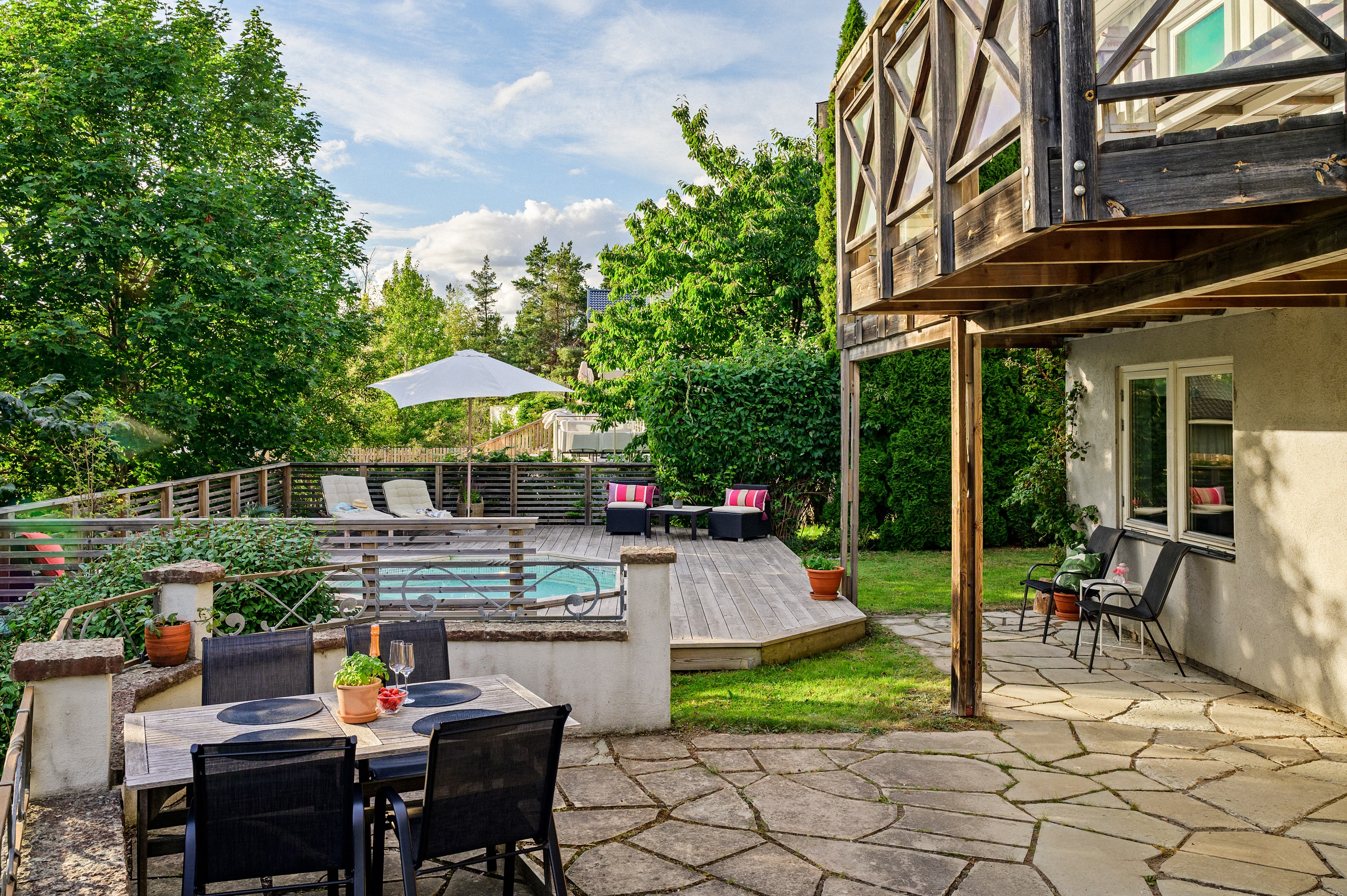 Bostadsbild från Solstigen 39, Såld i Skuru, Nacka