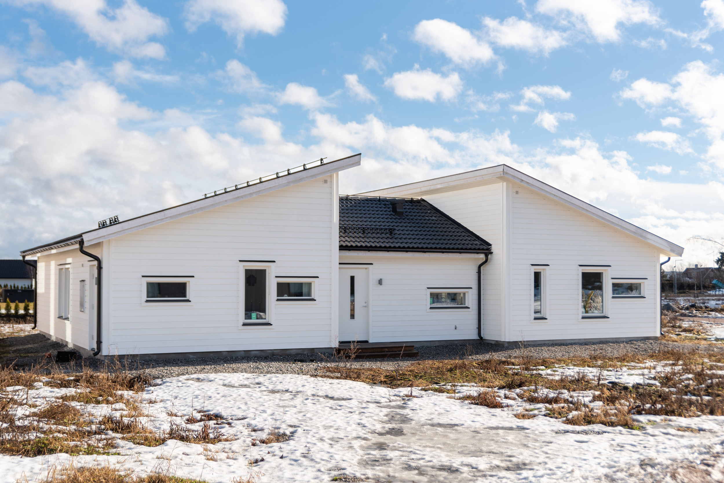 Bostadsbild från Linjalvägen 8, Såld i Skälby, Västerås