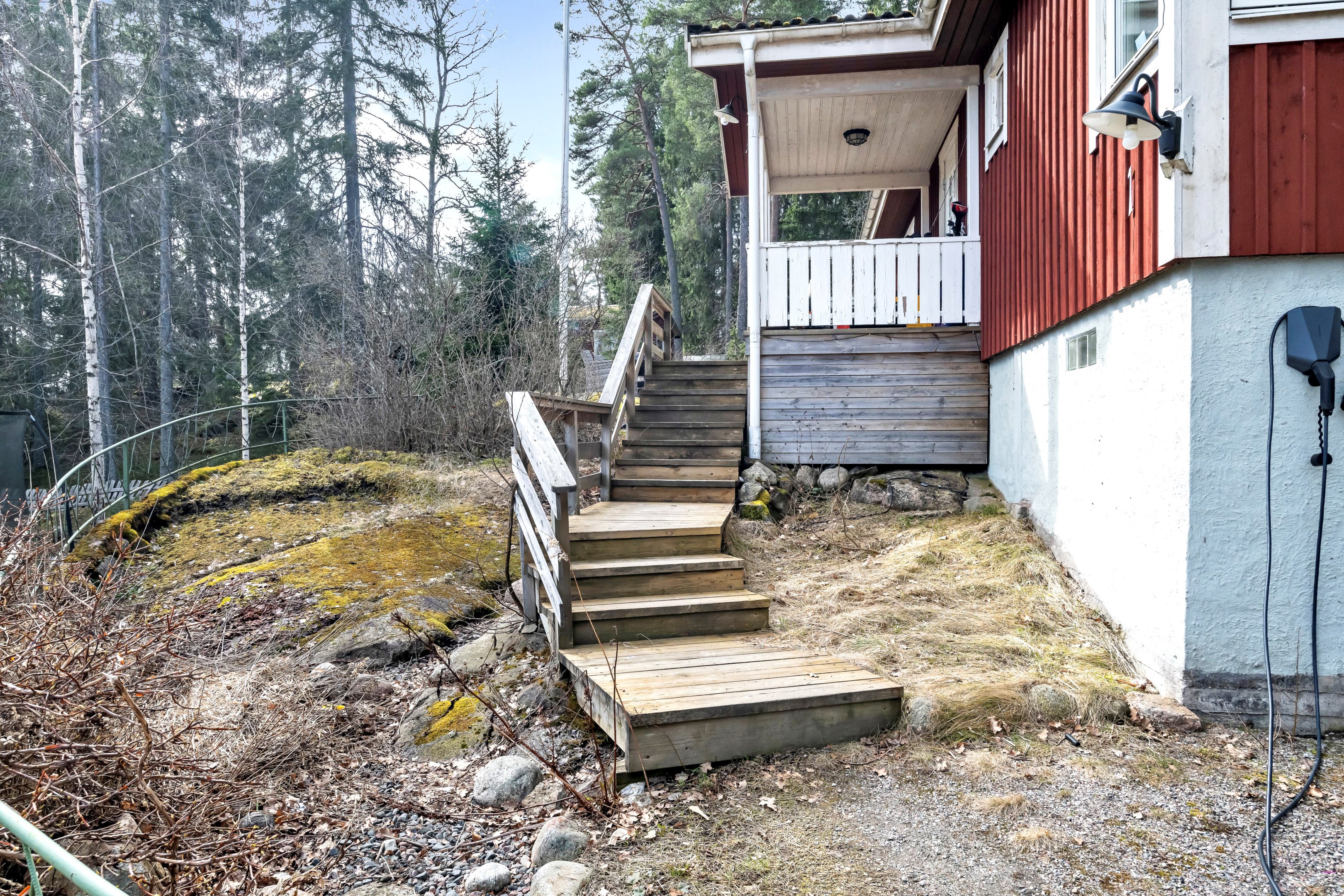 Bostadsbild från Slingervägen 1, Såld i Järlåsa, Uppsala