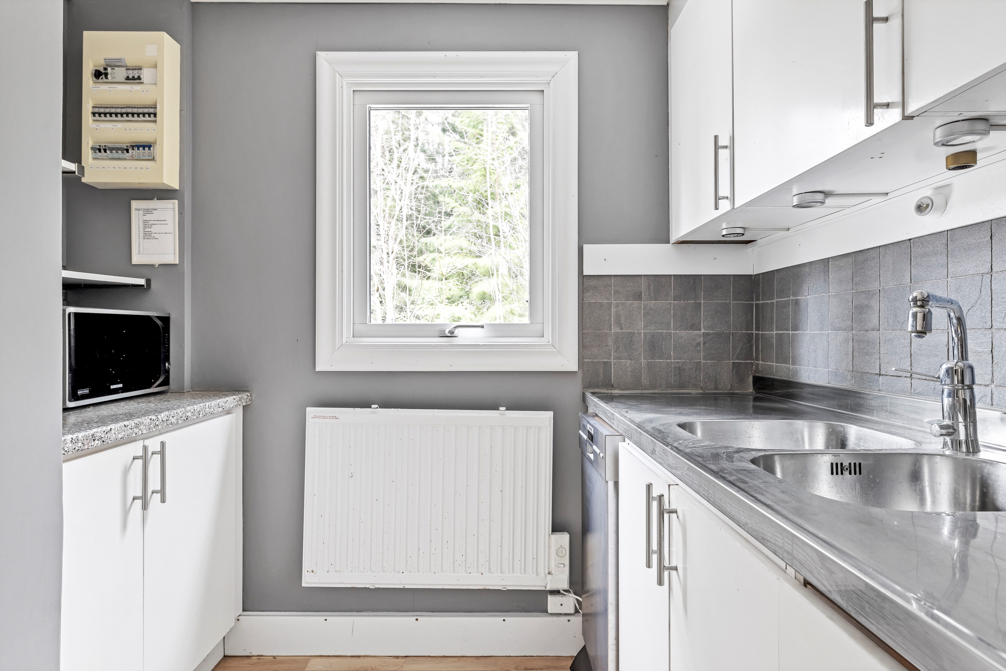 Bostadsbild från Slingervägen 1, Såld i Järlåsa, Uppsala