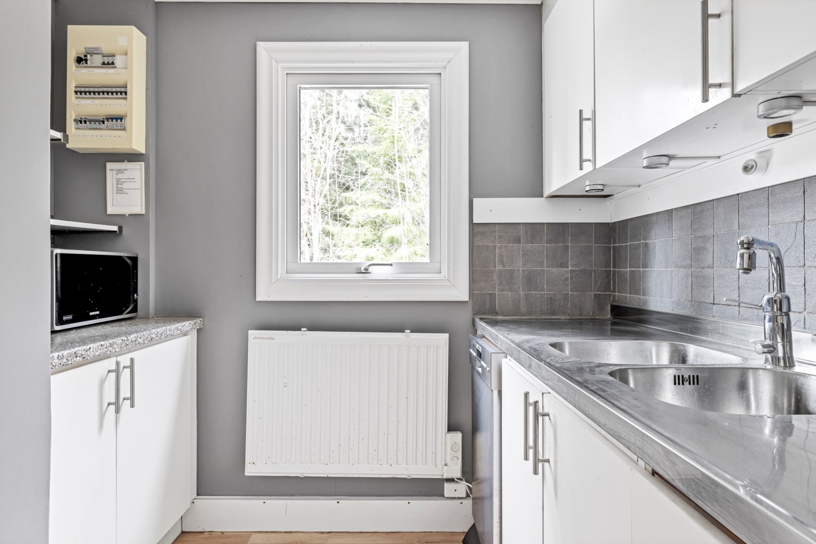 Bostadsbild från Slingervägen 1, Såld i Järlåsa, Uppsala