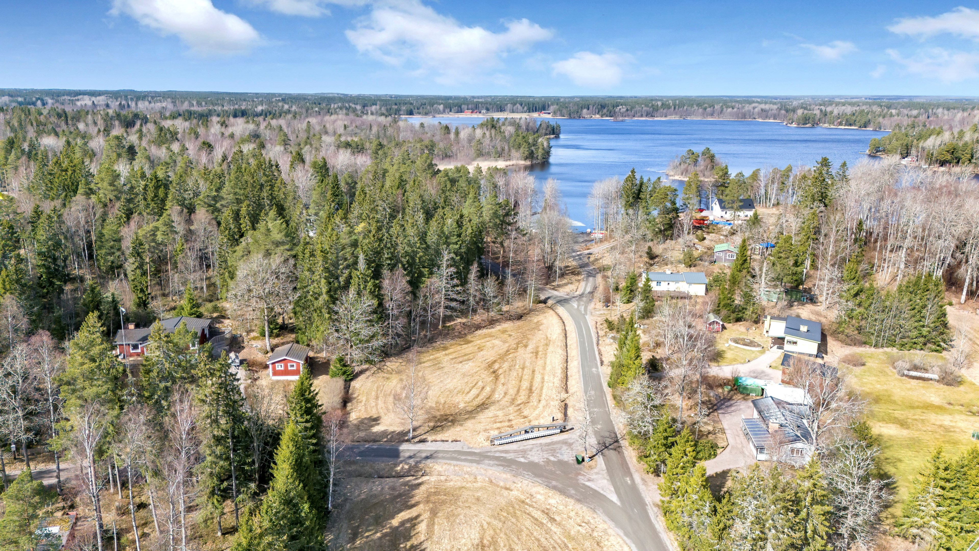 Bostadsbild från Slingervägen 1, Såld i Järlåsa, Uppsala
