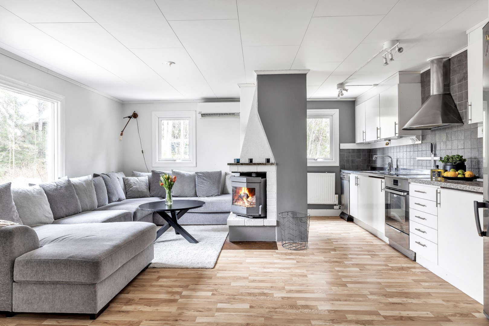 Bostadsbild från Slingervägen 1, Såld i Järlåsa, Uppsala