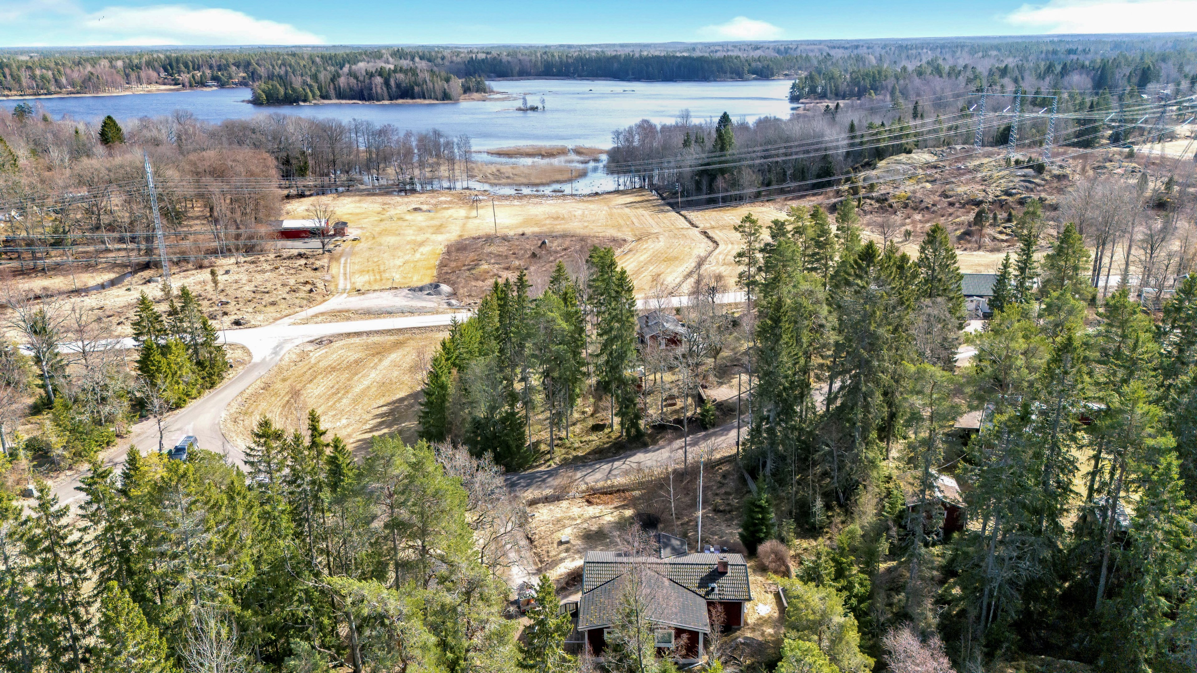 Bostadsbild från Slingervägen 1, Såld i Järlåsa, Uppsala