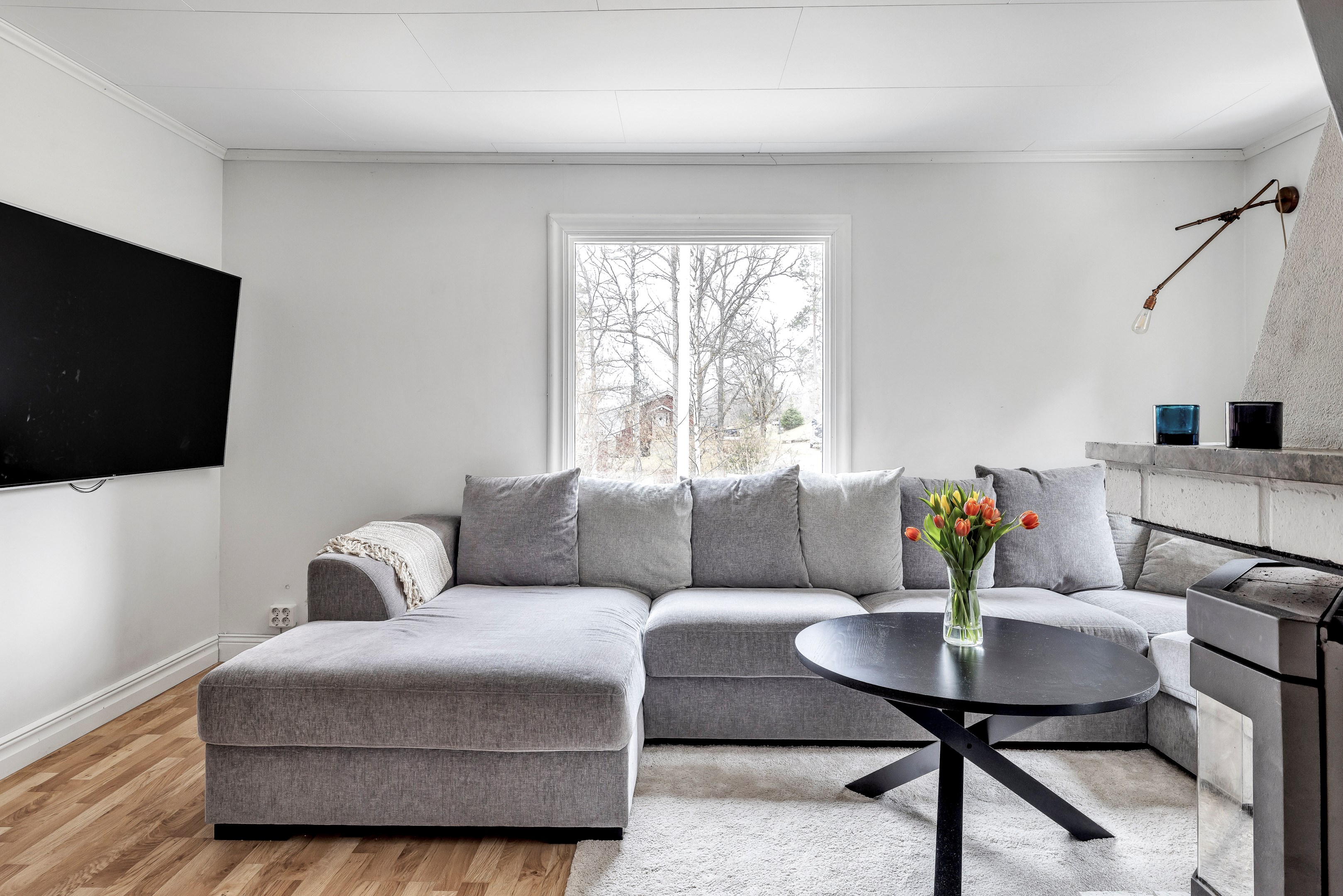 Bostadsbild från Slingervägen 1, Såld i Järlåsa, Uppsala