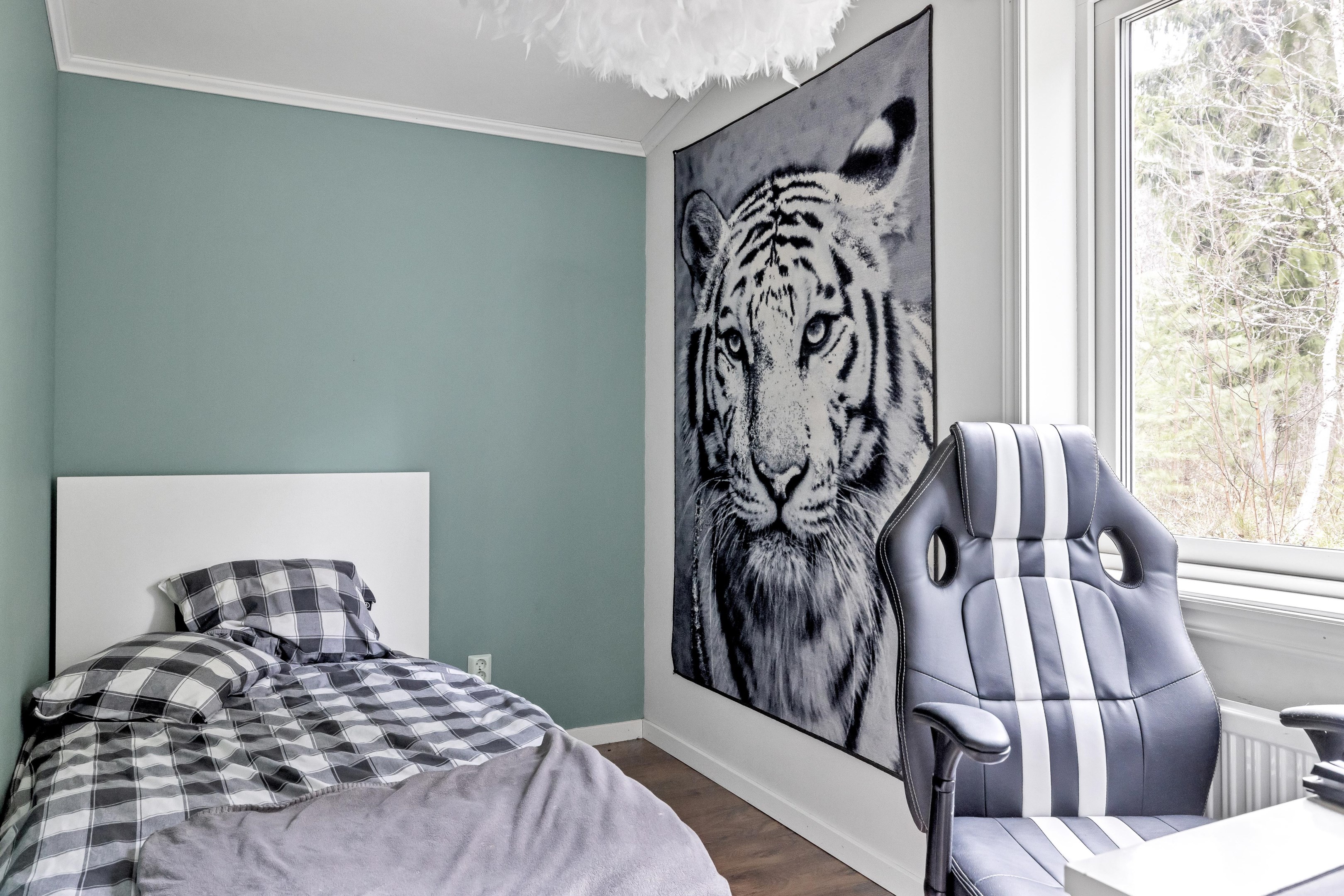 Bostadsbild från Slingervägen 1, Såld i Järlåsa, Uppsala