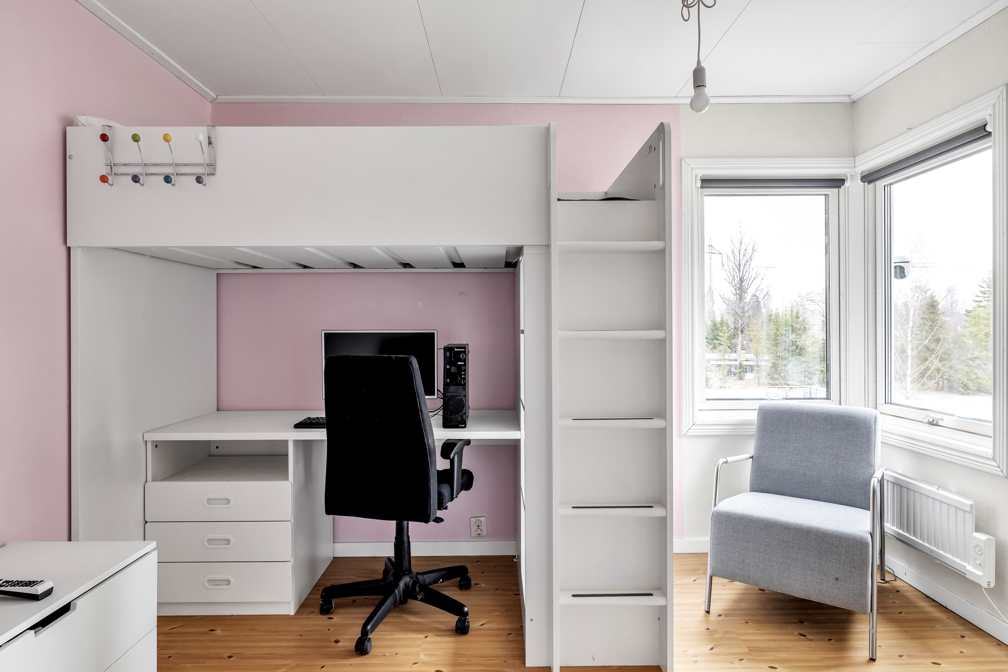 Bostadsbild från Slingervägen 1, Såld i Järlåsa, Uppsala