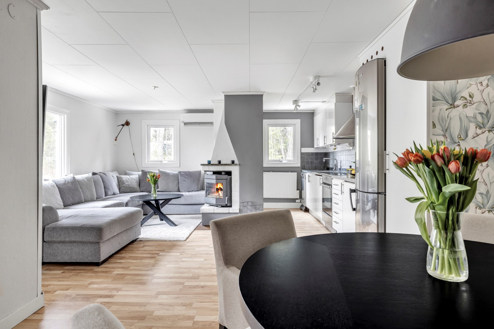 Bostadsbild från Slingervägen 1, Såld i Järlåsa, Uppsala