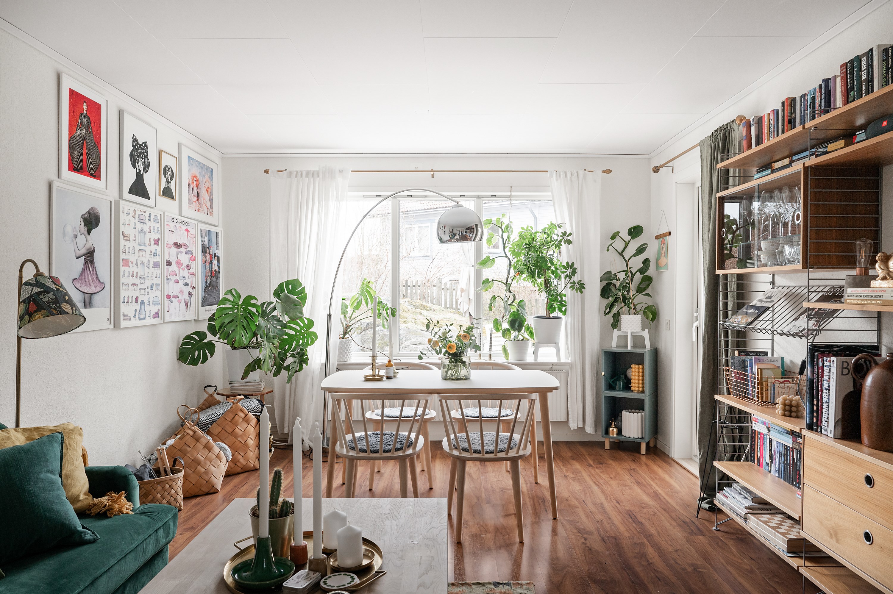 Bostadsbild från Lövsångarvägen 3, Såld i Ösbydalen, Värmdö